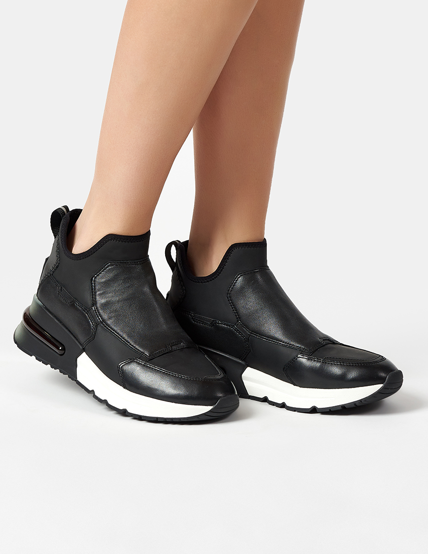 Кроссовки, Черный
Кроссовки, Черный