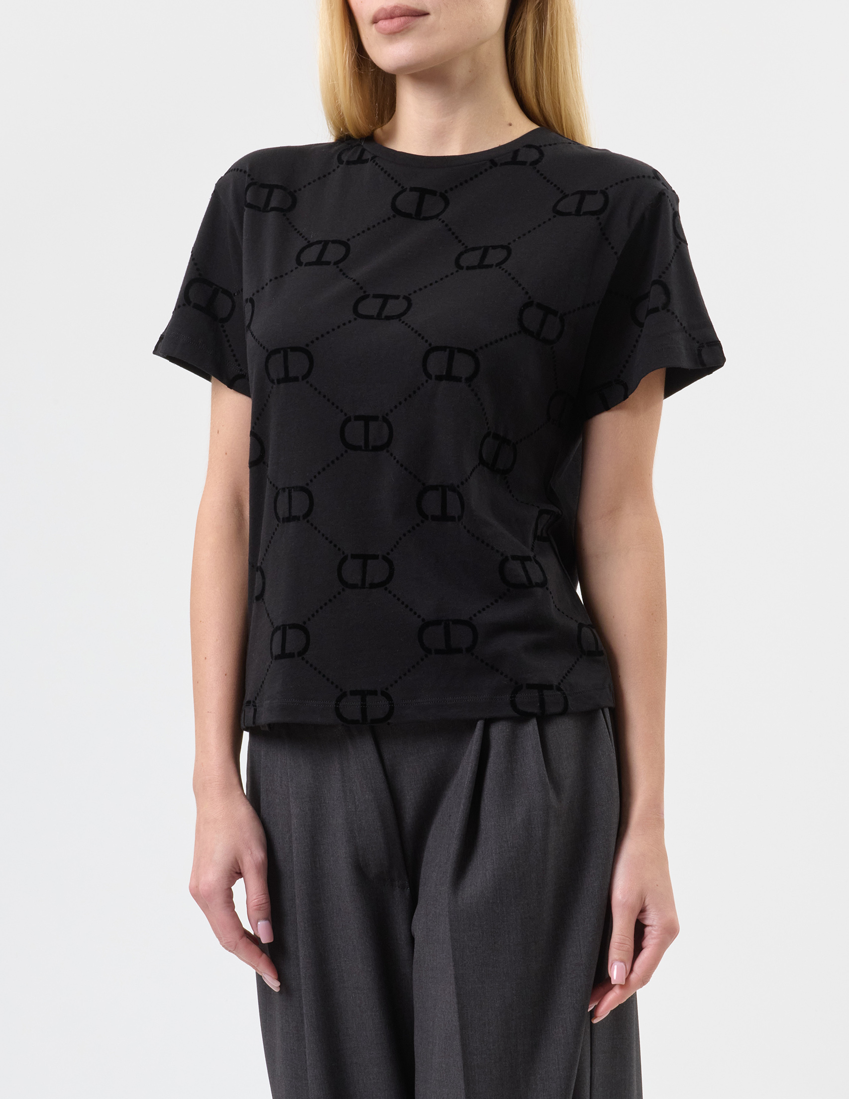 Футболка, Черный
Футболка, Черный