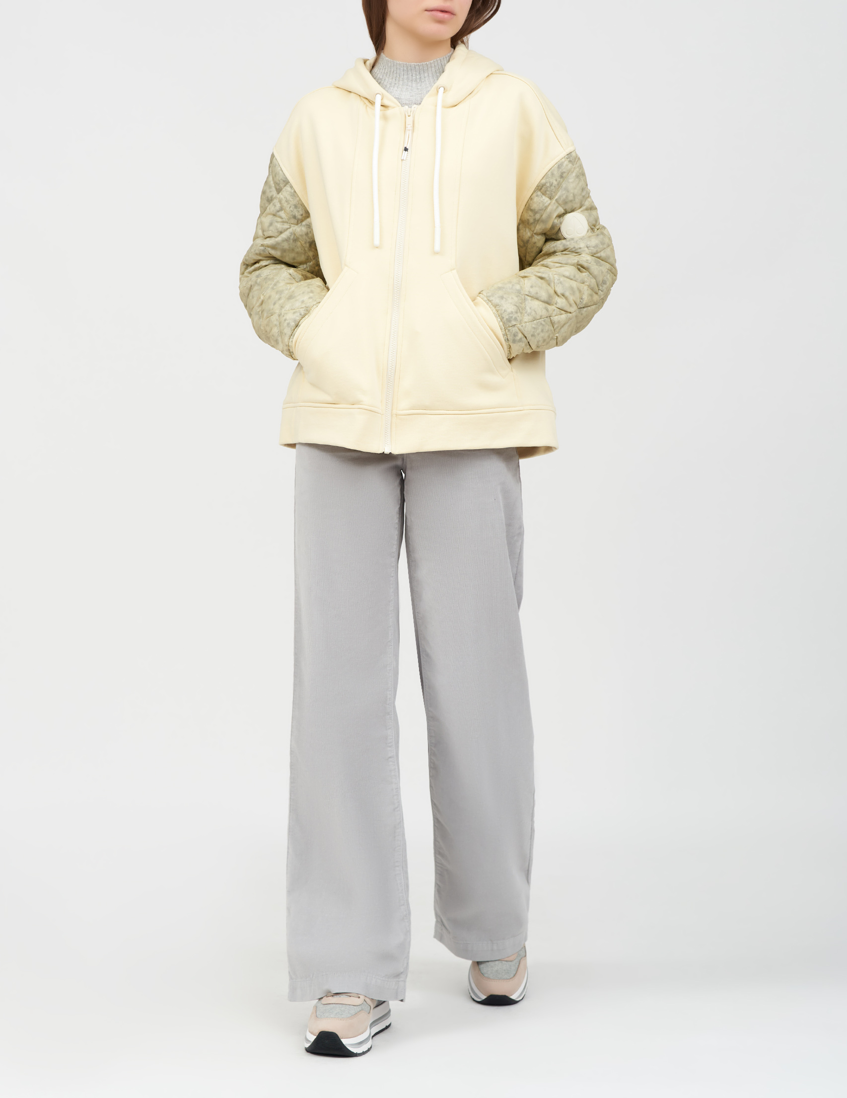 Спортивная кофта, Бежевый 
Спортивная кофта, Бежевый