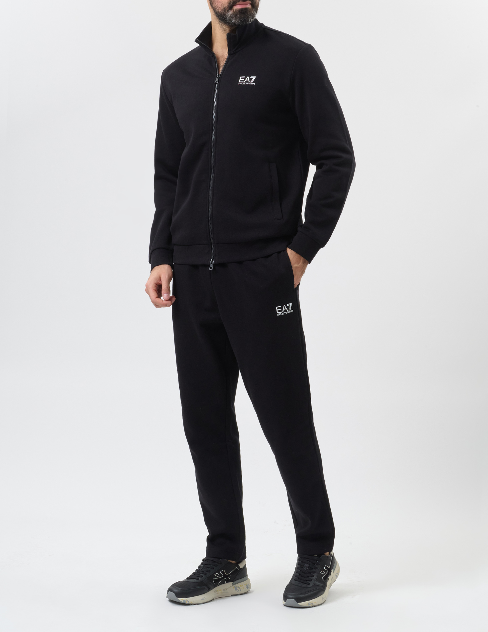 Спортивный костюм, Черный
Спортивный костюм, Черный