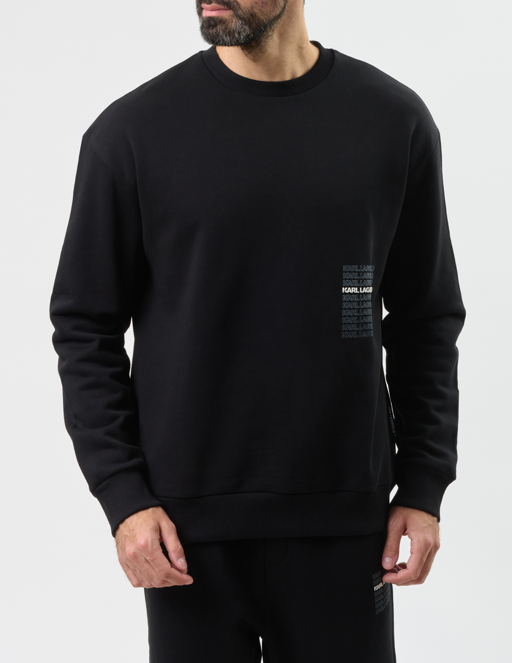 

Джемпер, Черный