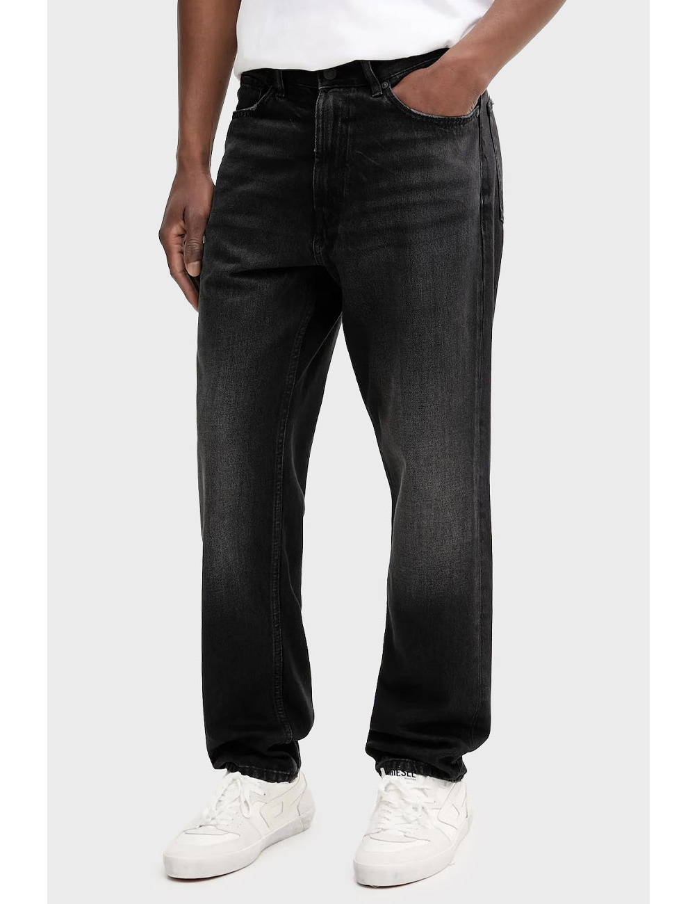 

Джинсы, Черный