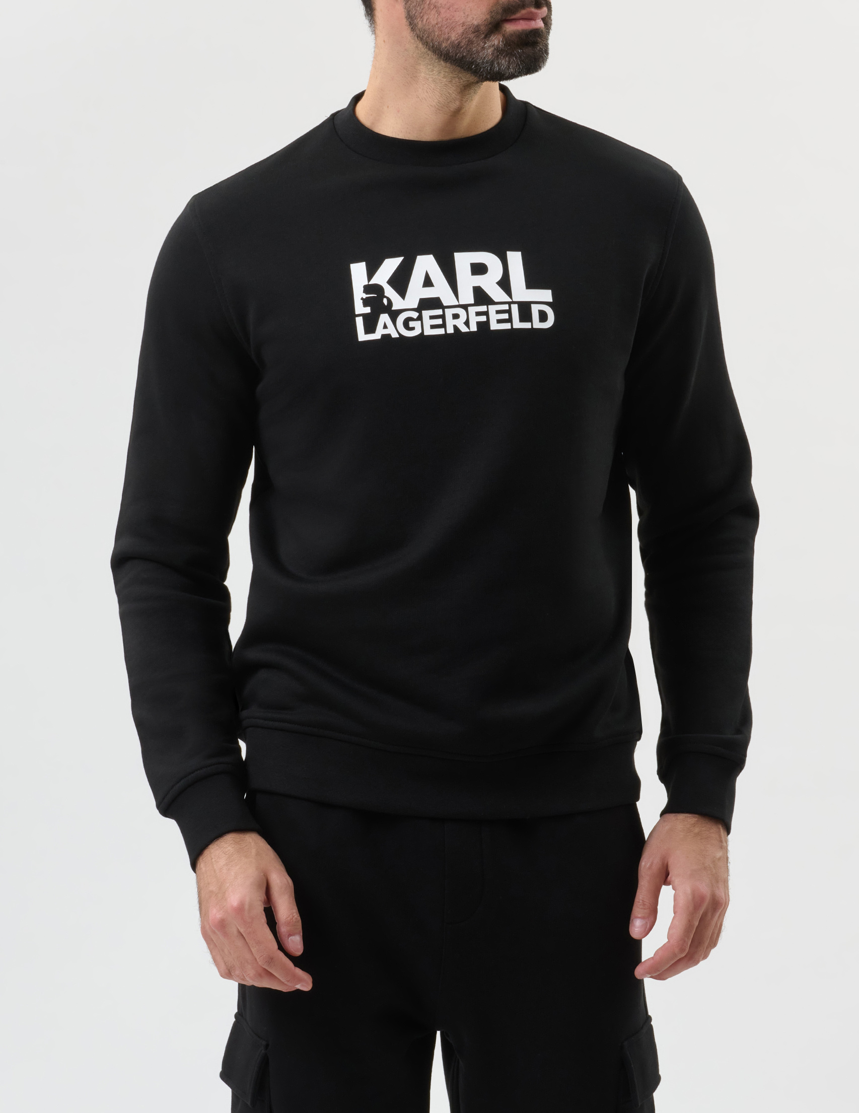 

Джемпер, Черный