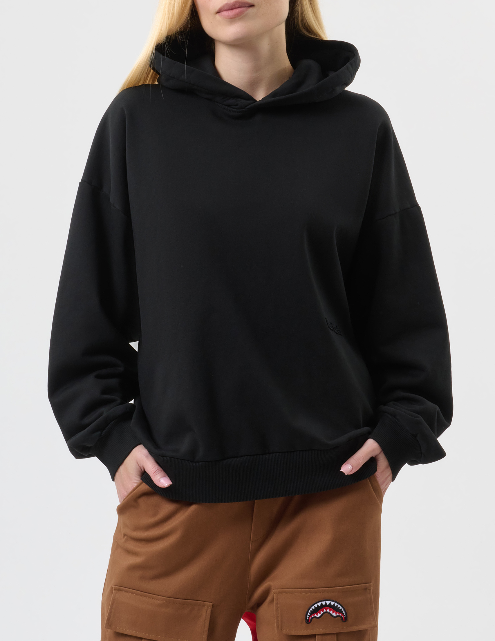 

Худи, Черный