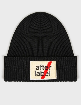 AFTER LABEL шапка