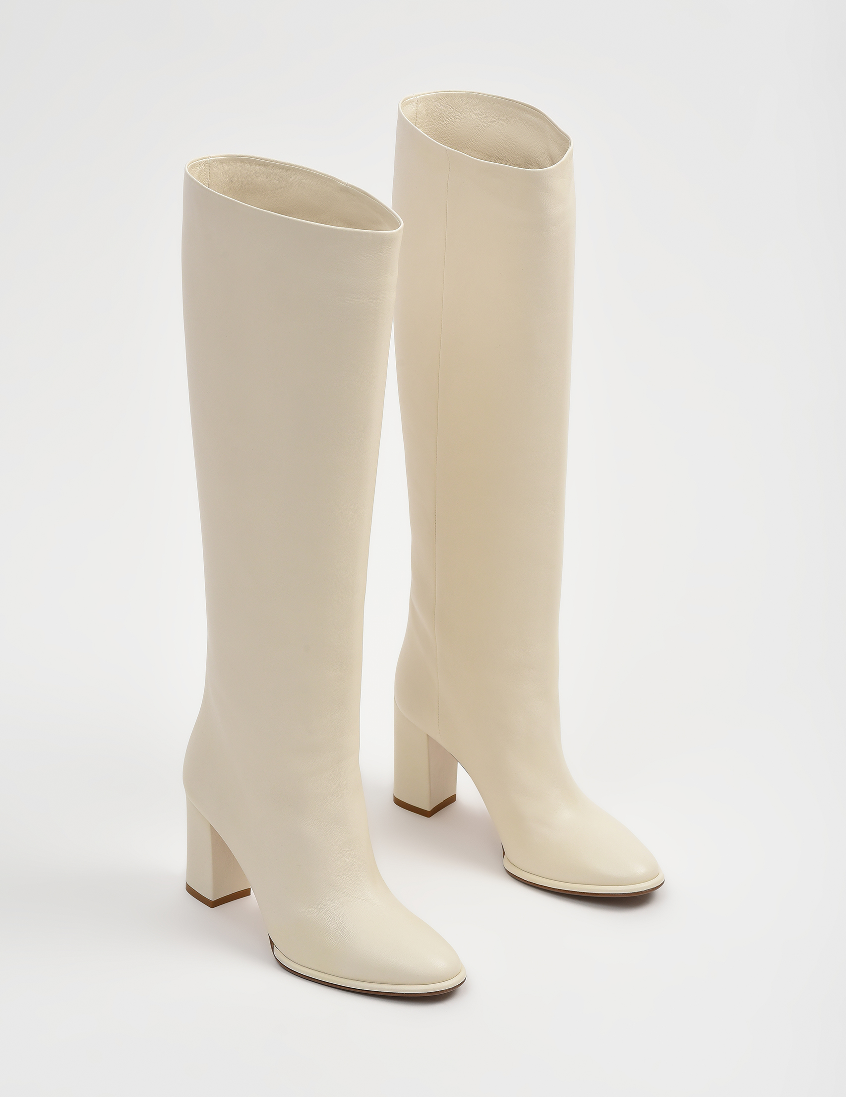 

Сапоги, Белый