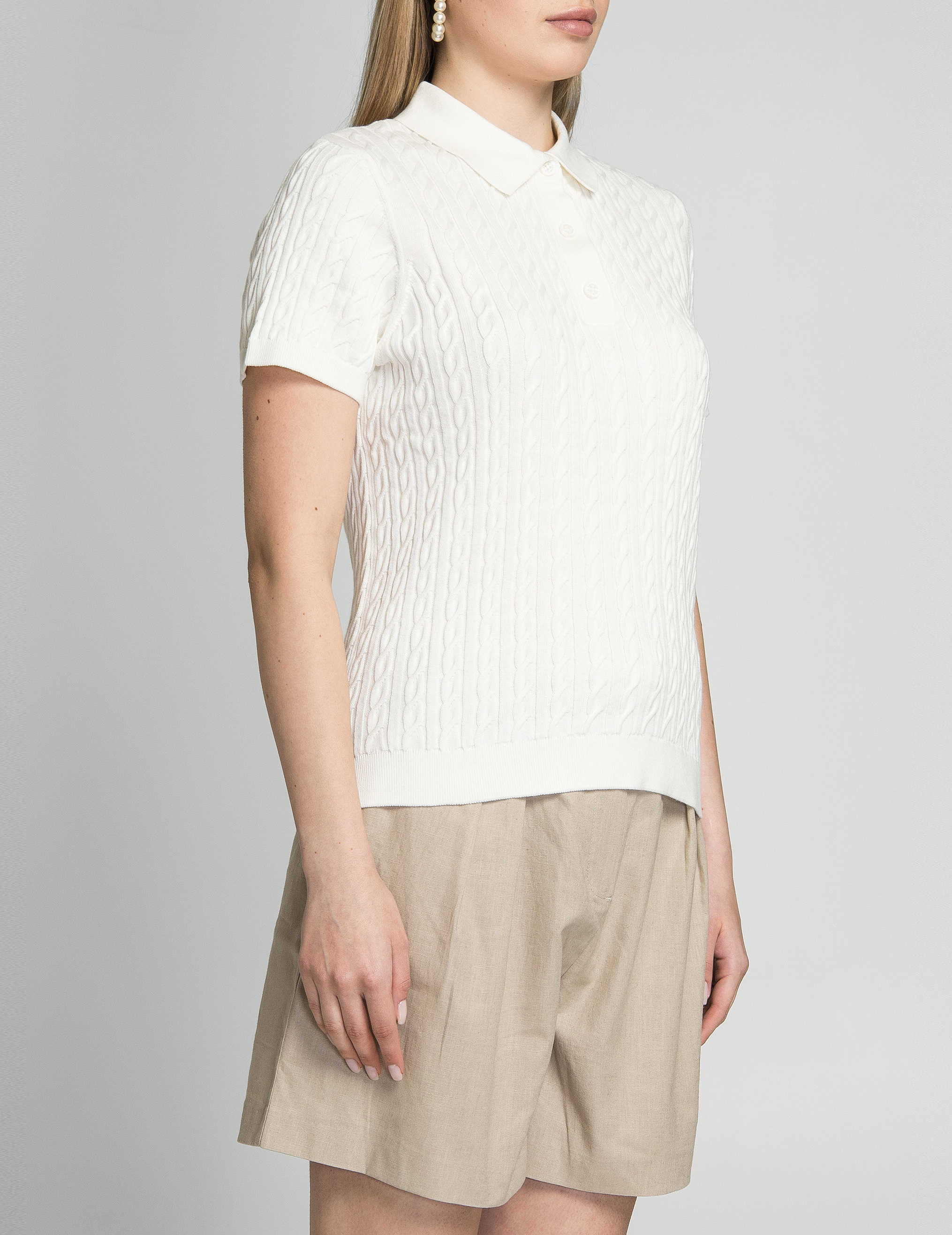 

Поло, Белый