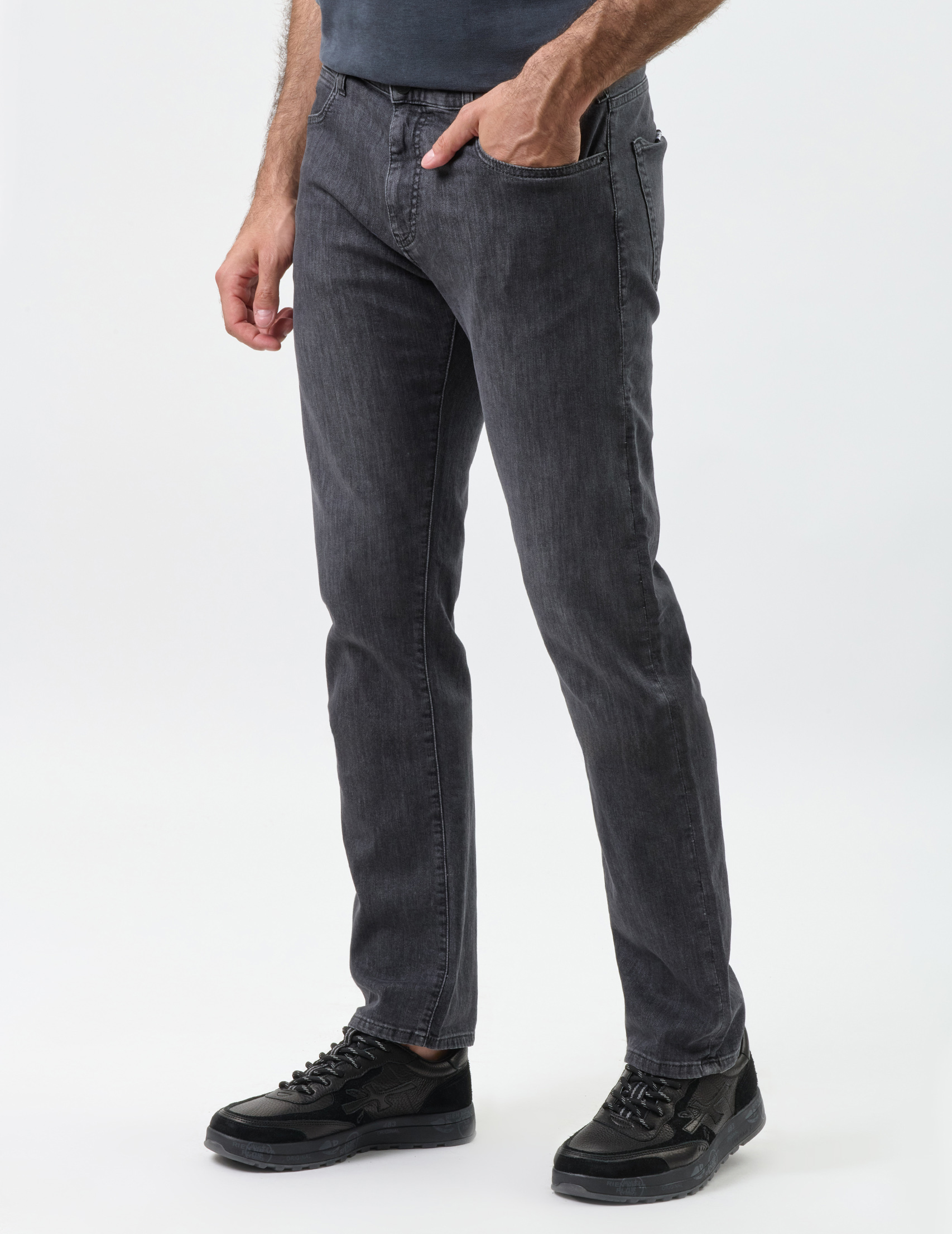 

Джинсы, Серый