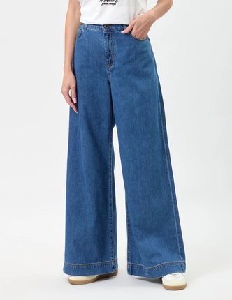 WEEKEND MAX MARA джинси