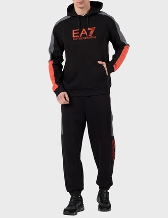 EA7 EMPORIO ARMANI спортивный костюм