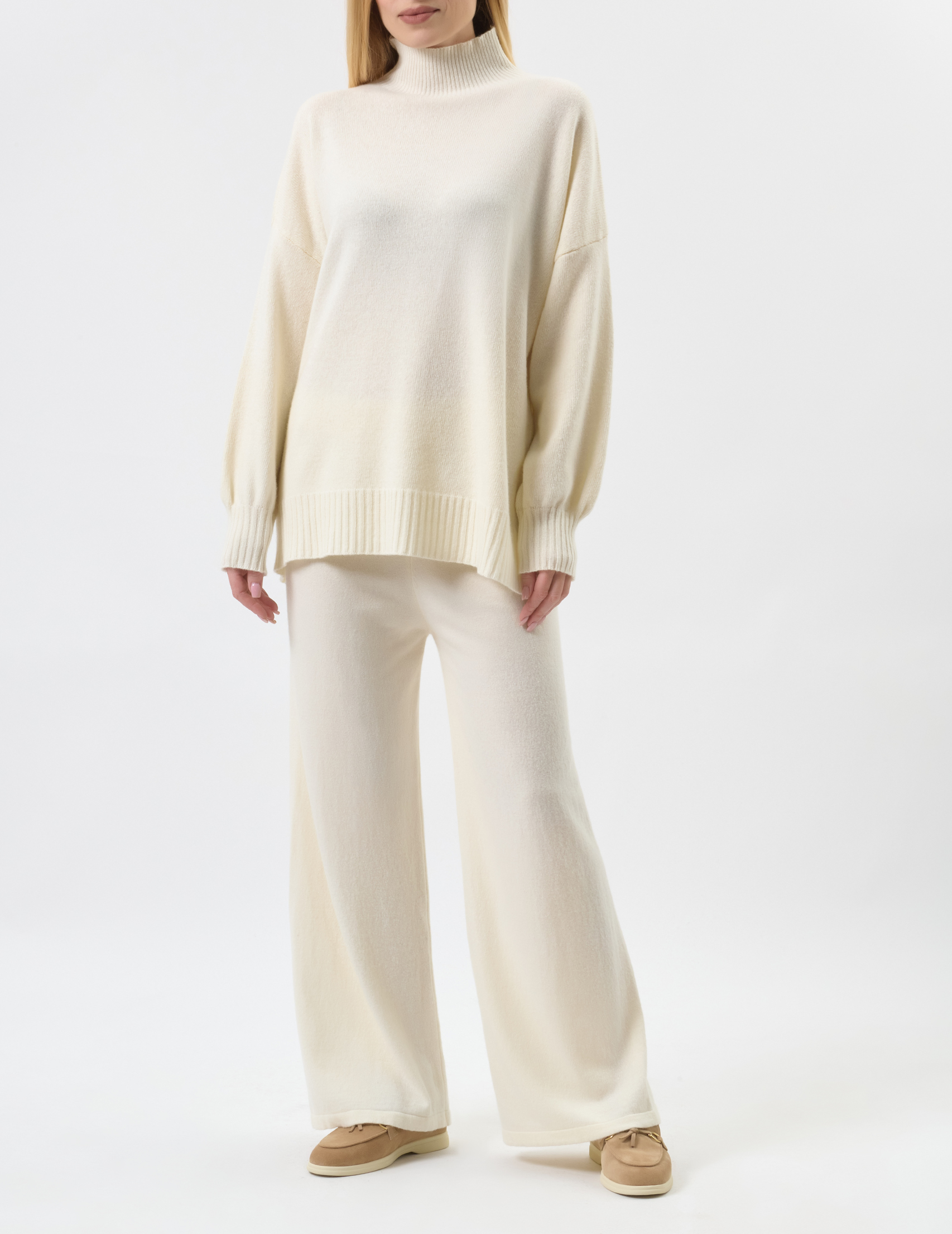 

Костюм, Белый;молочный