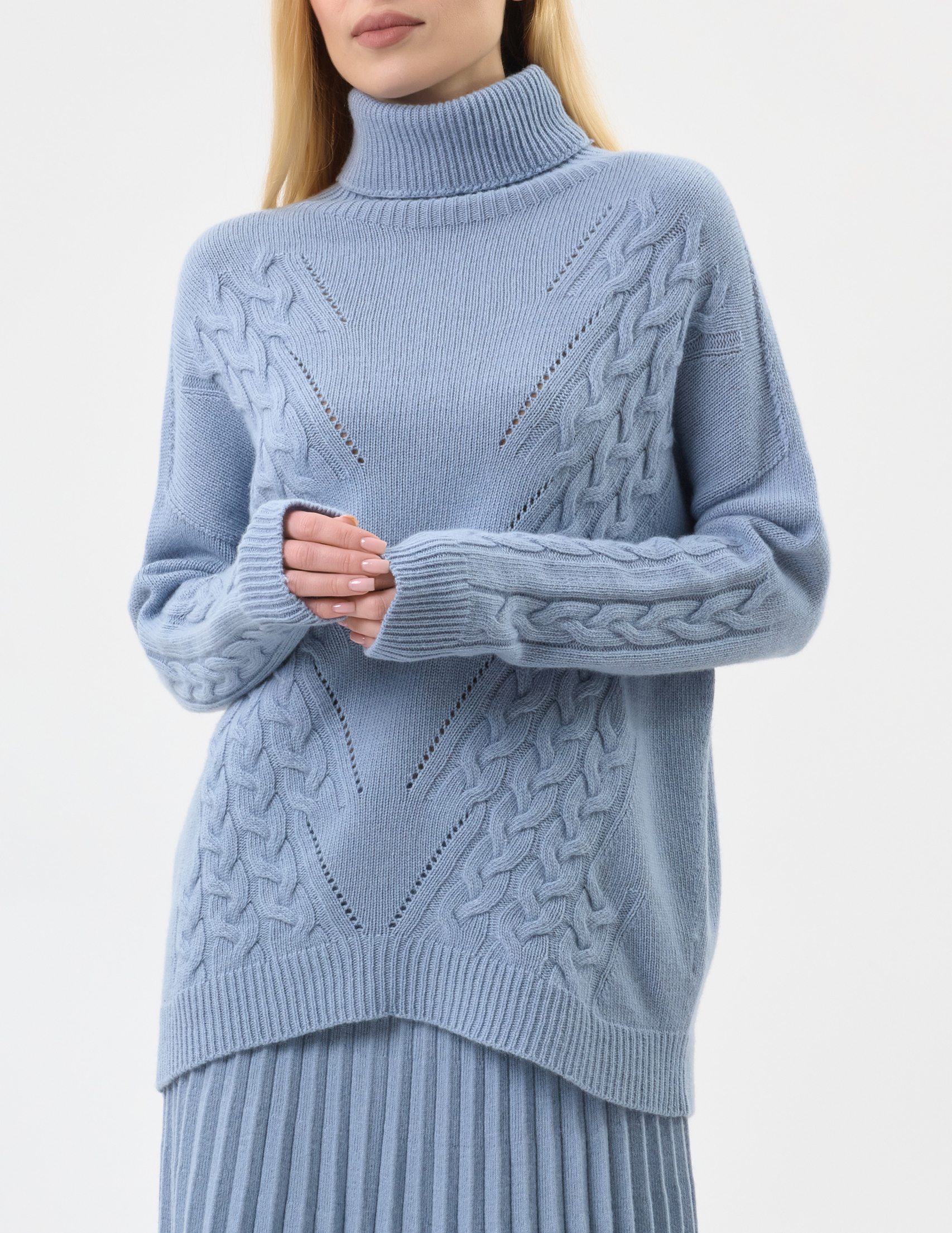 

Свитер, Голубой