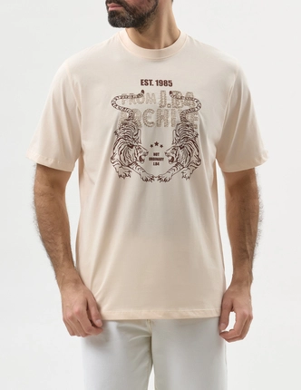 J.B4 JUST BEFORE футболка