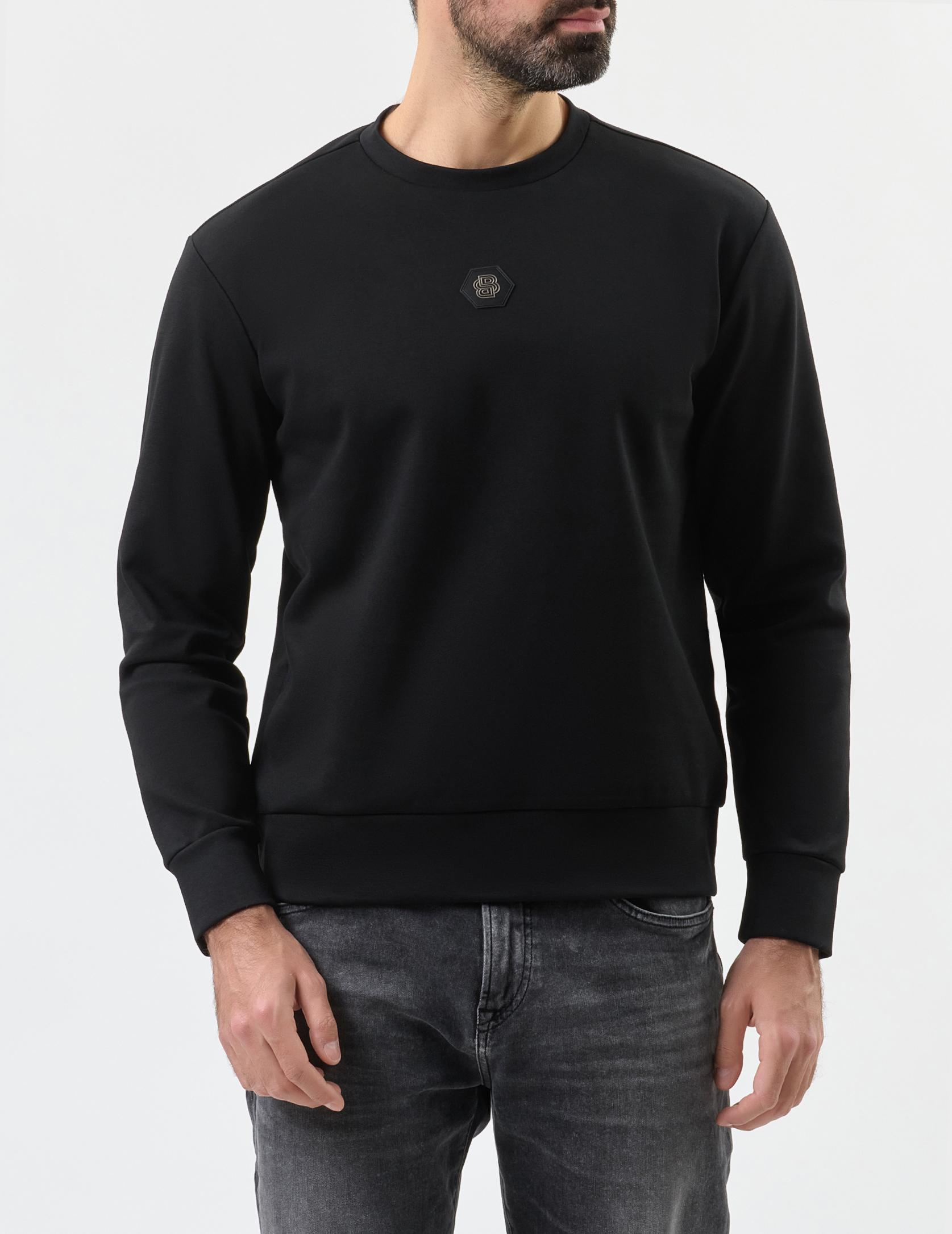 

Джемпер, Черный