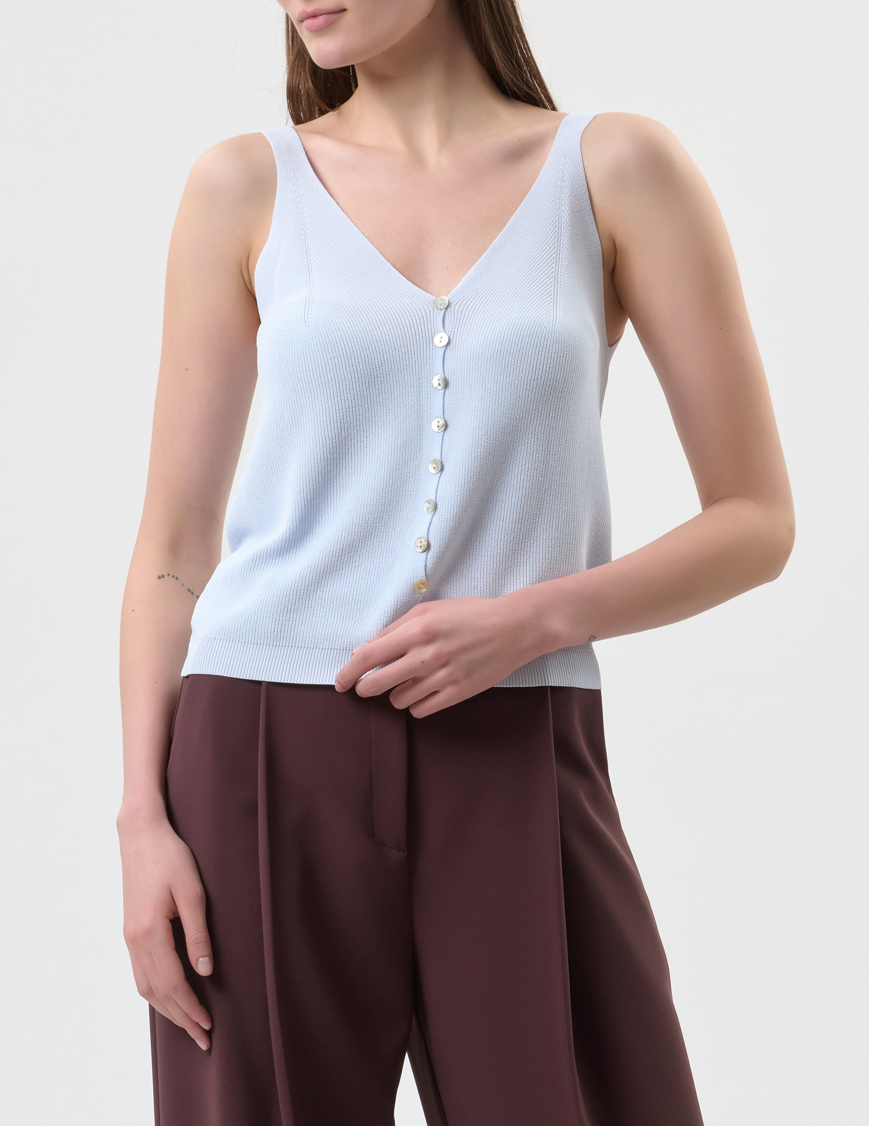 

Топ, Голубой