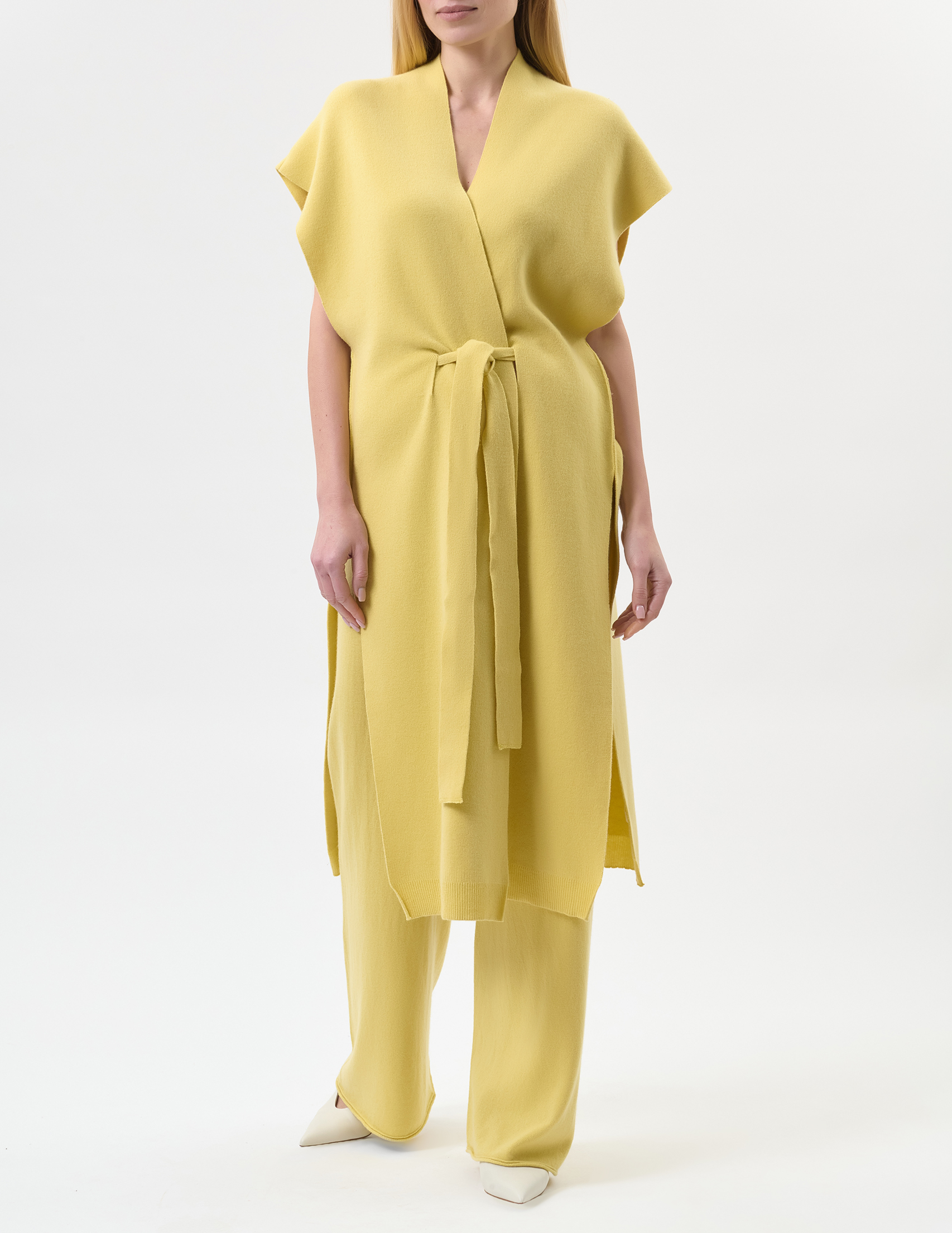 

Костюм, Желтый