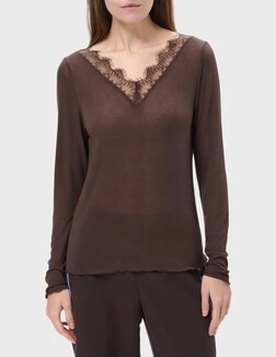 CLOTHE