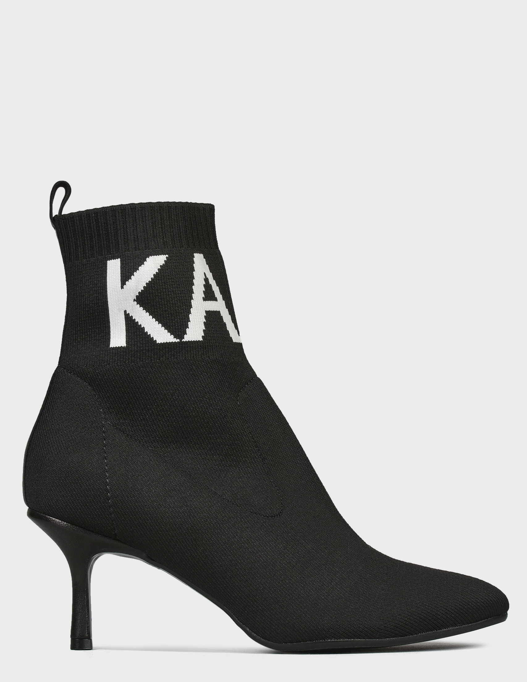 

Ботильоны, Черный