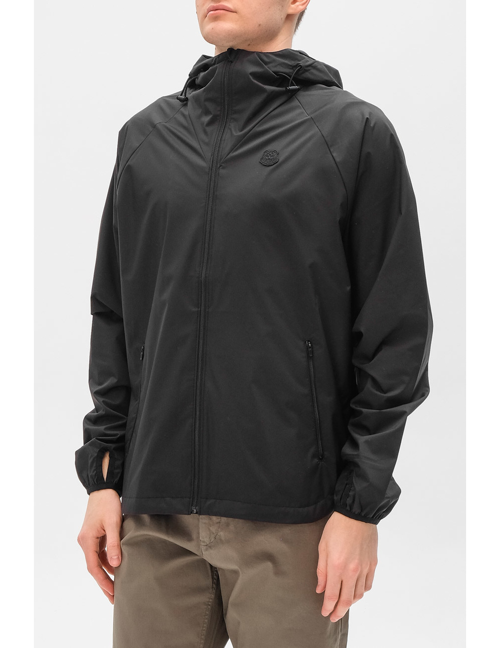 

Ветровка, Черный