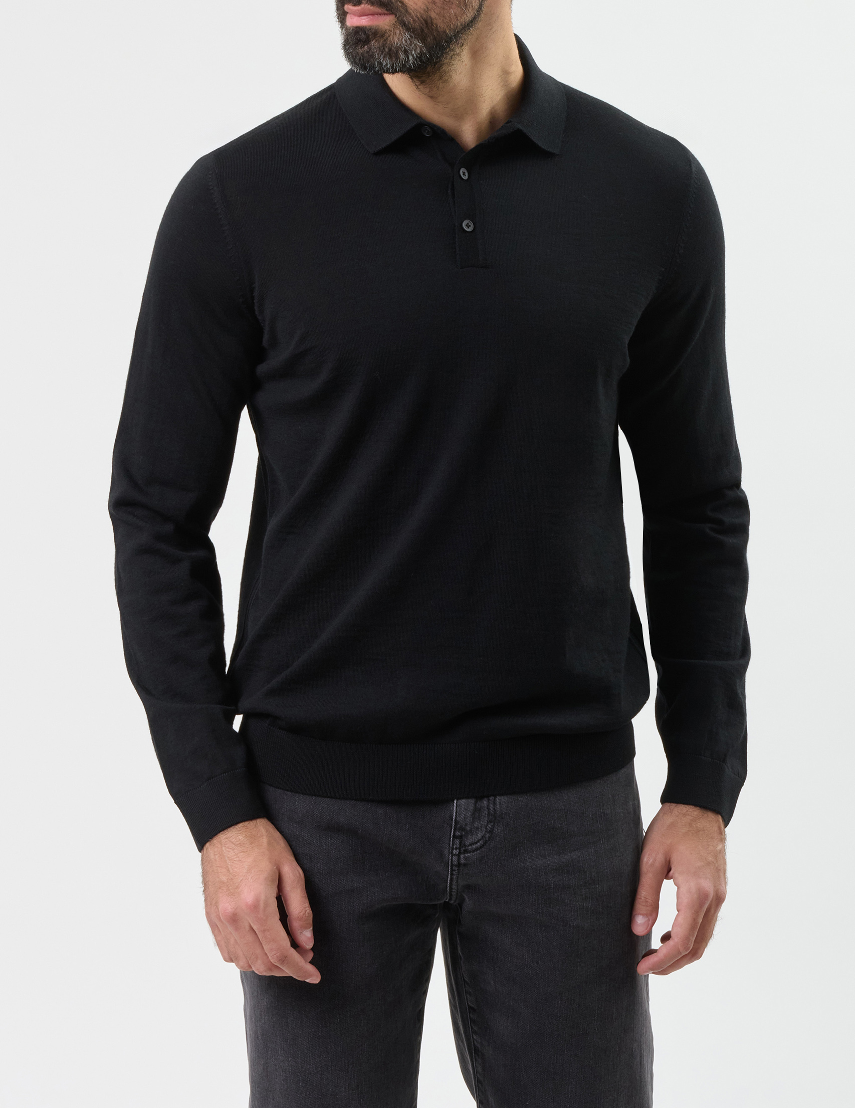 

Джемпер, Черный