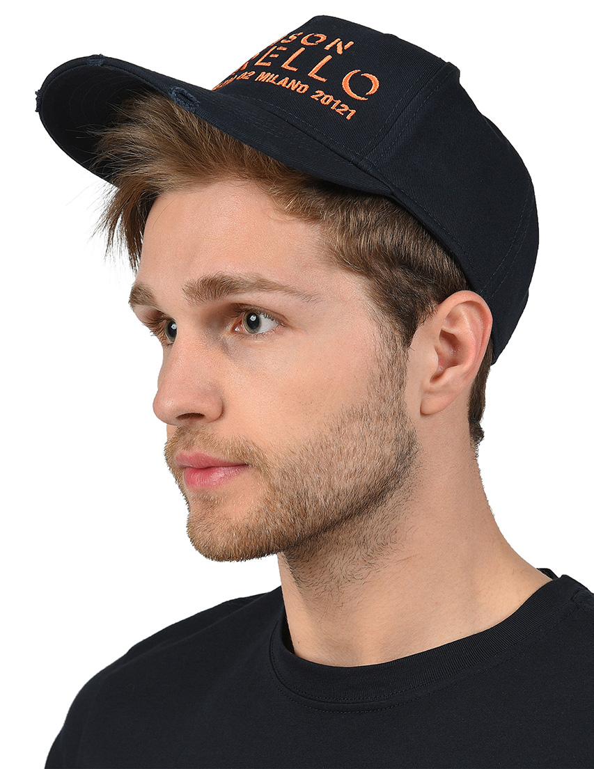 

Бейсболка, Синий