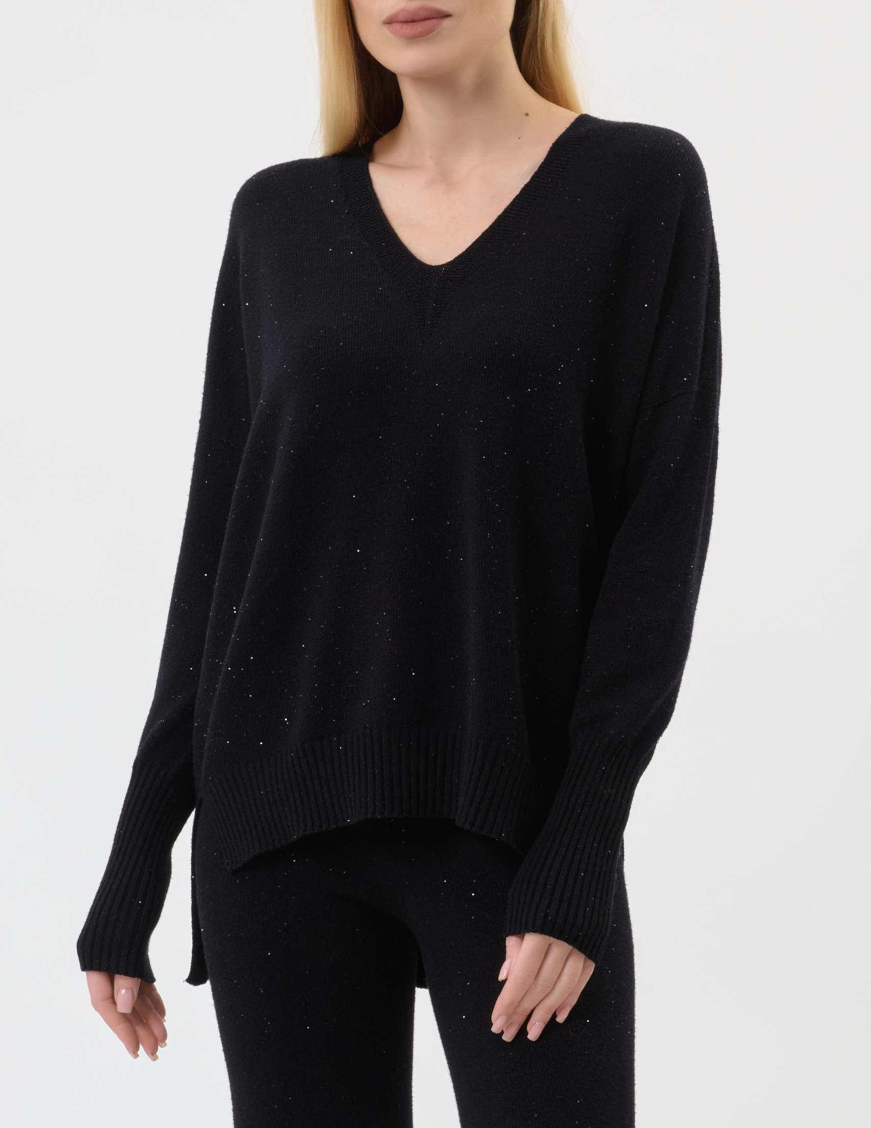 

Свитер, Черный