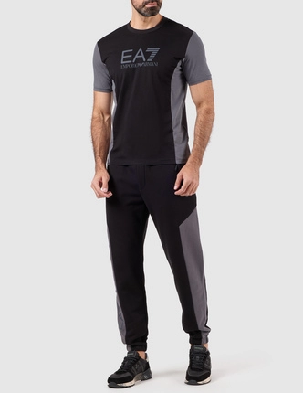 EA7 EMPORIO ARMANI спортивные брюки