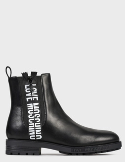 LOVE MOSCHINO