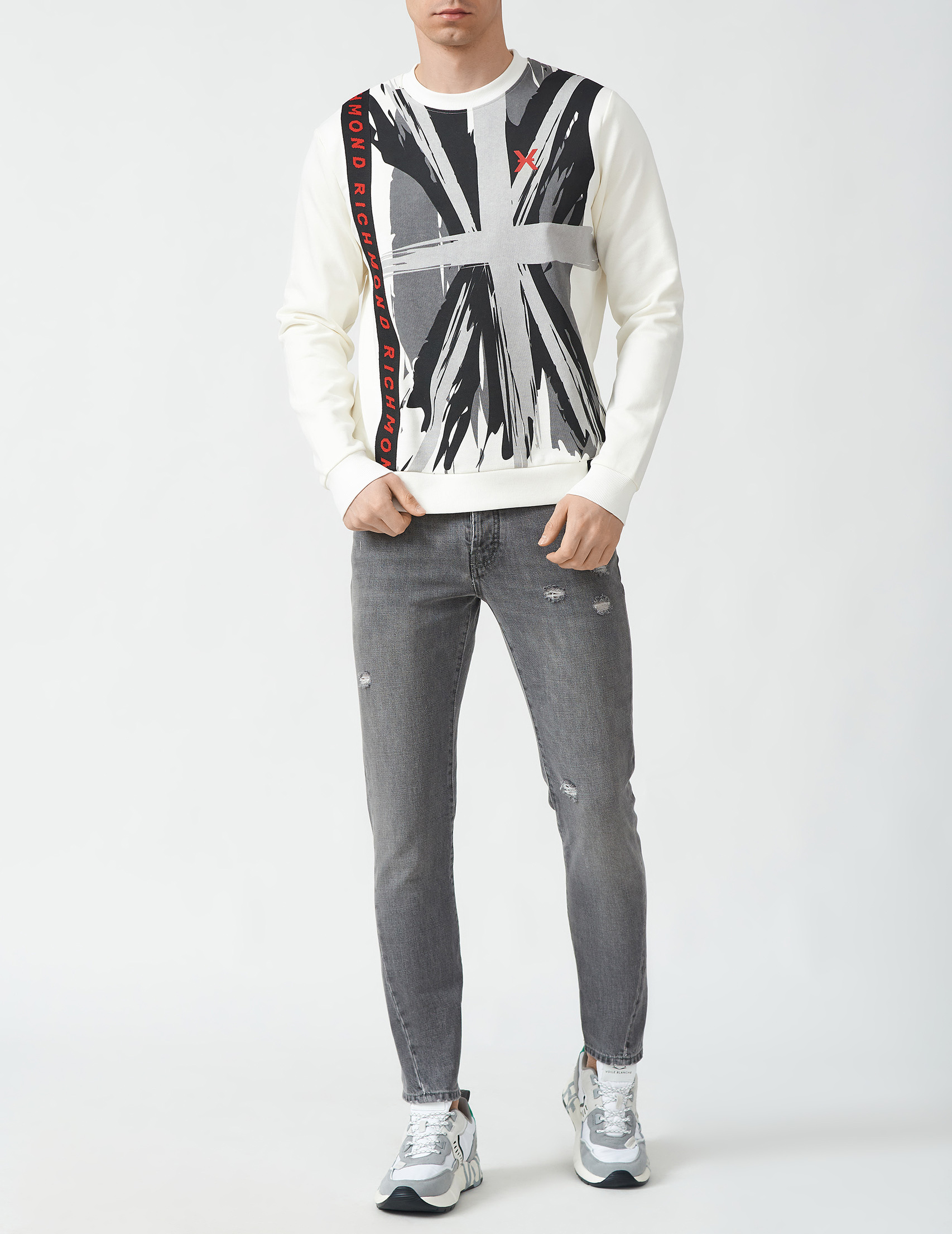 

Джемпер, Белый