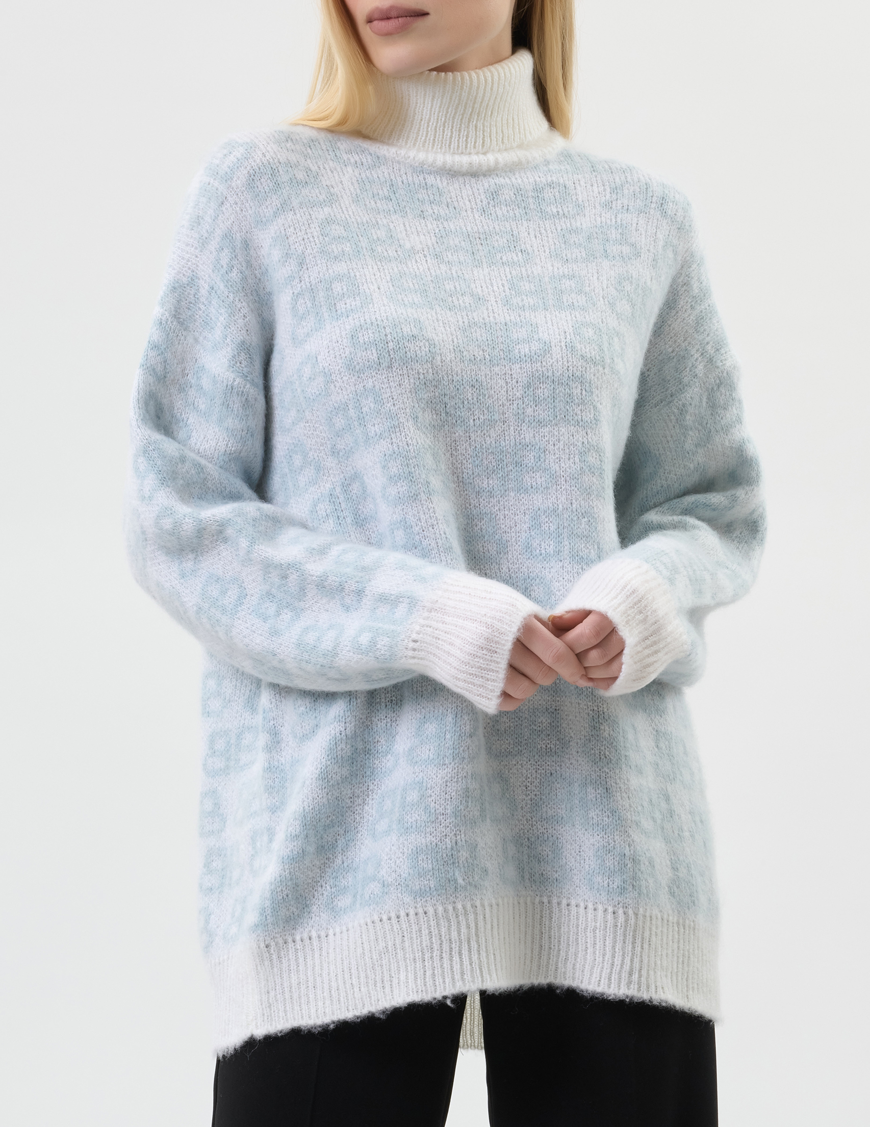 

Свитер, Голубой