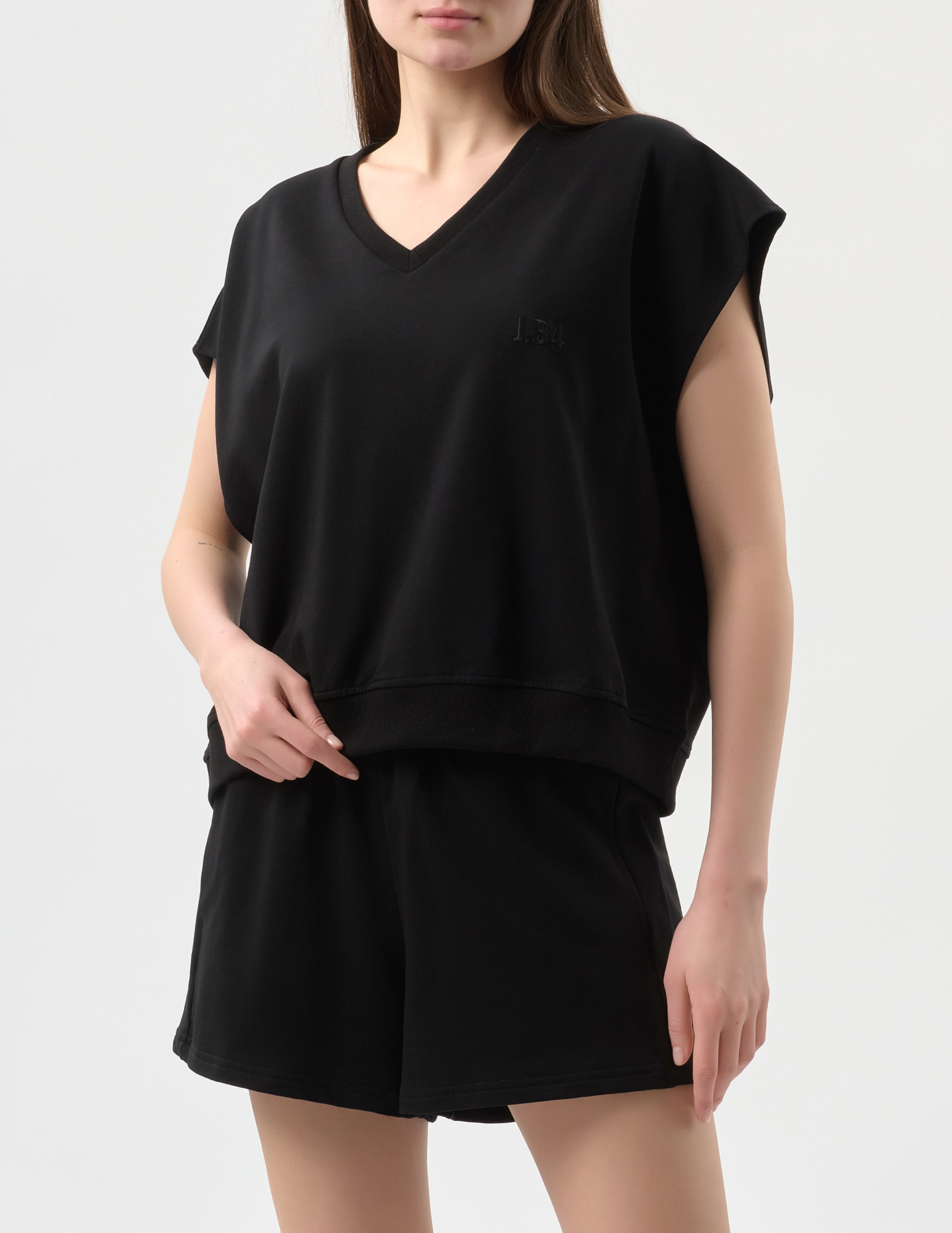 

Костюм, Черный