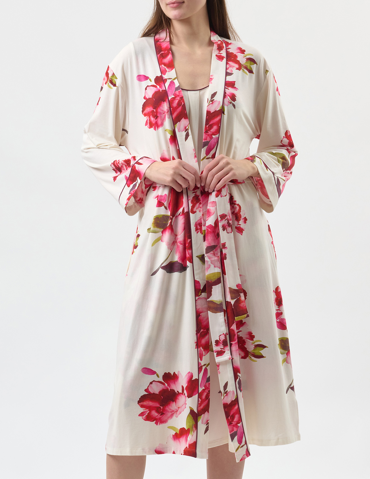 

Халат, Многоцветный;молочный