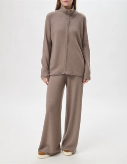 CLOTHE