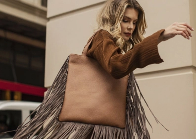 Кожа и бахрома