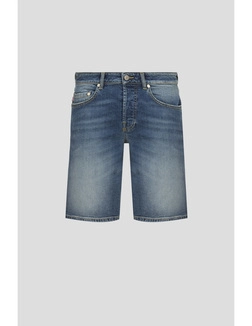 BLAUER