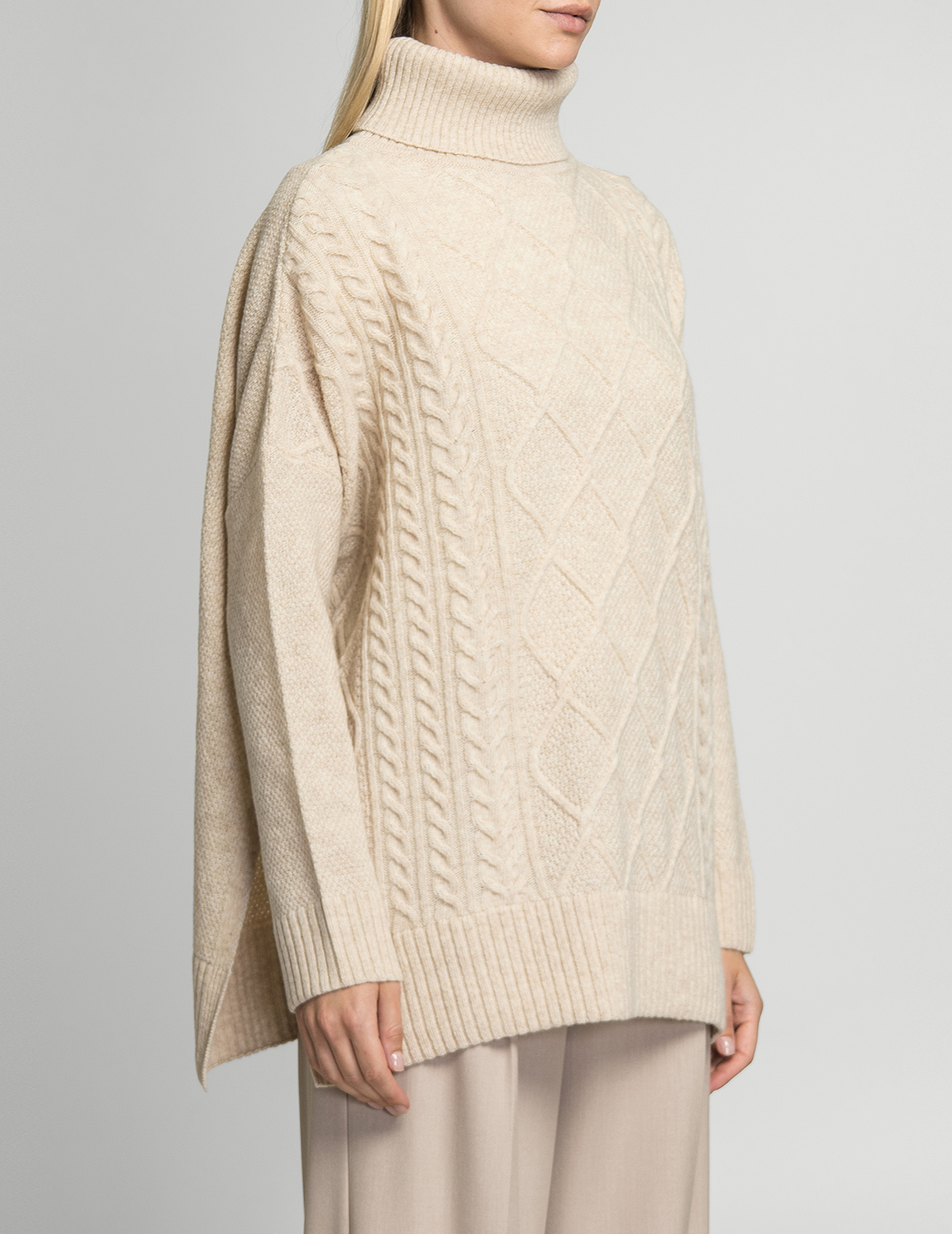 

Свитер, Бежевый