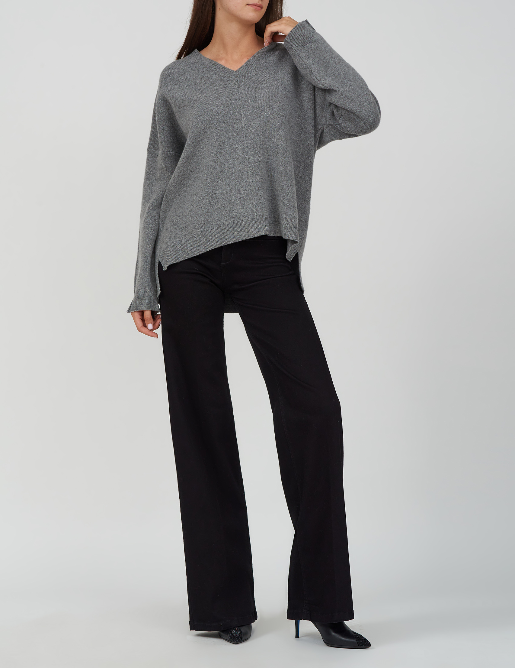 

Свитер, Серый