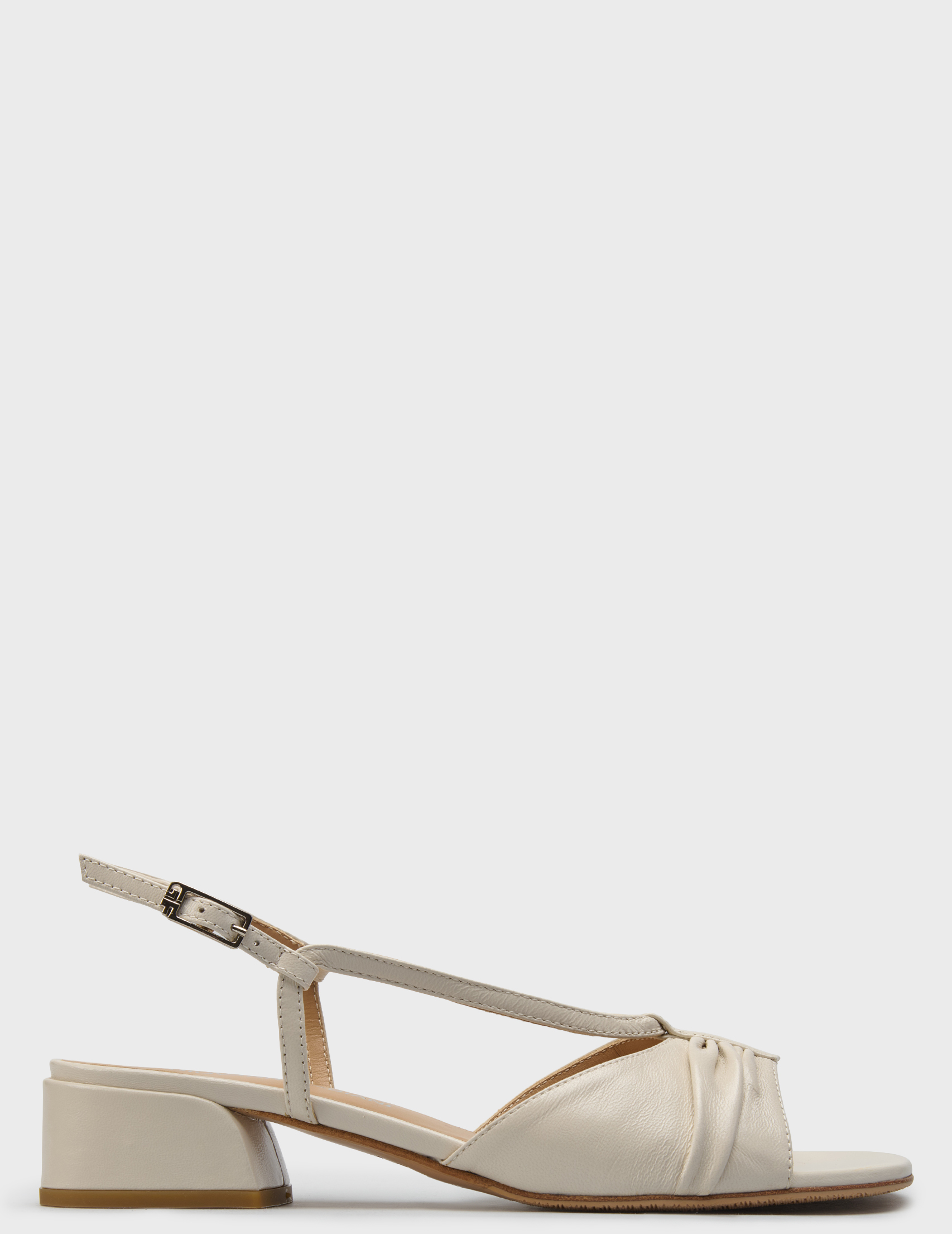 

Босоножки, Бежевый;молочный