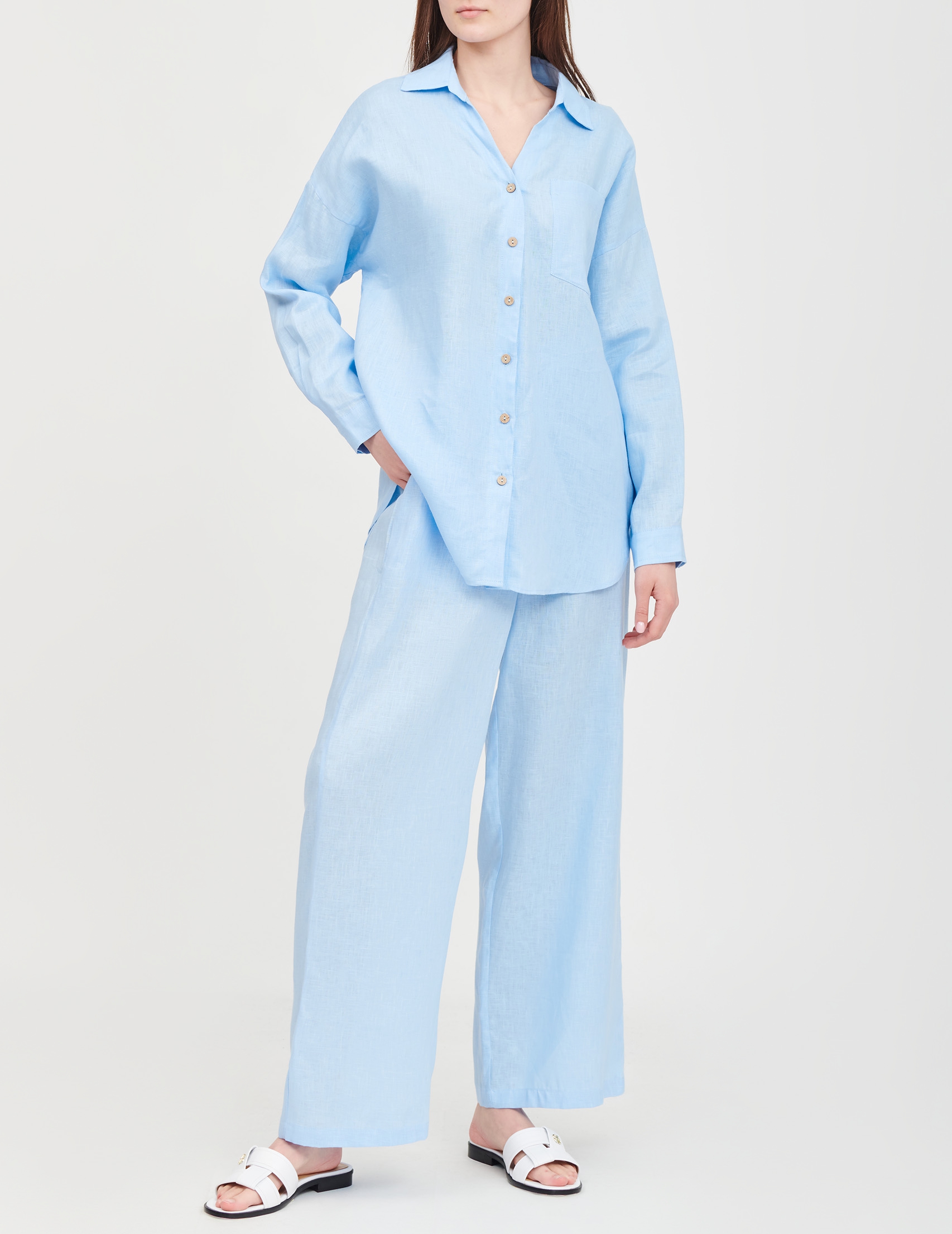 

Костюм, Голубой