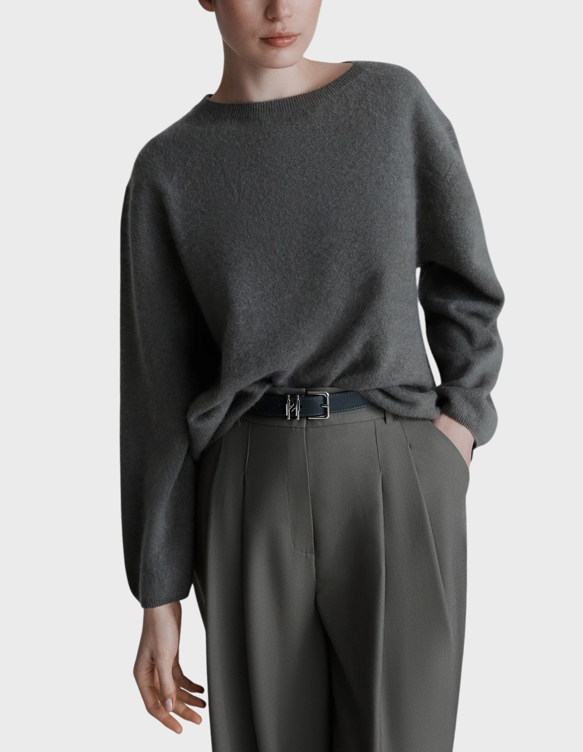 

Свитер, Серый