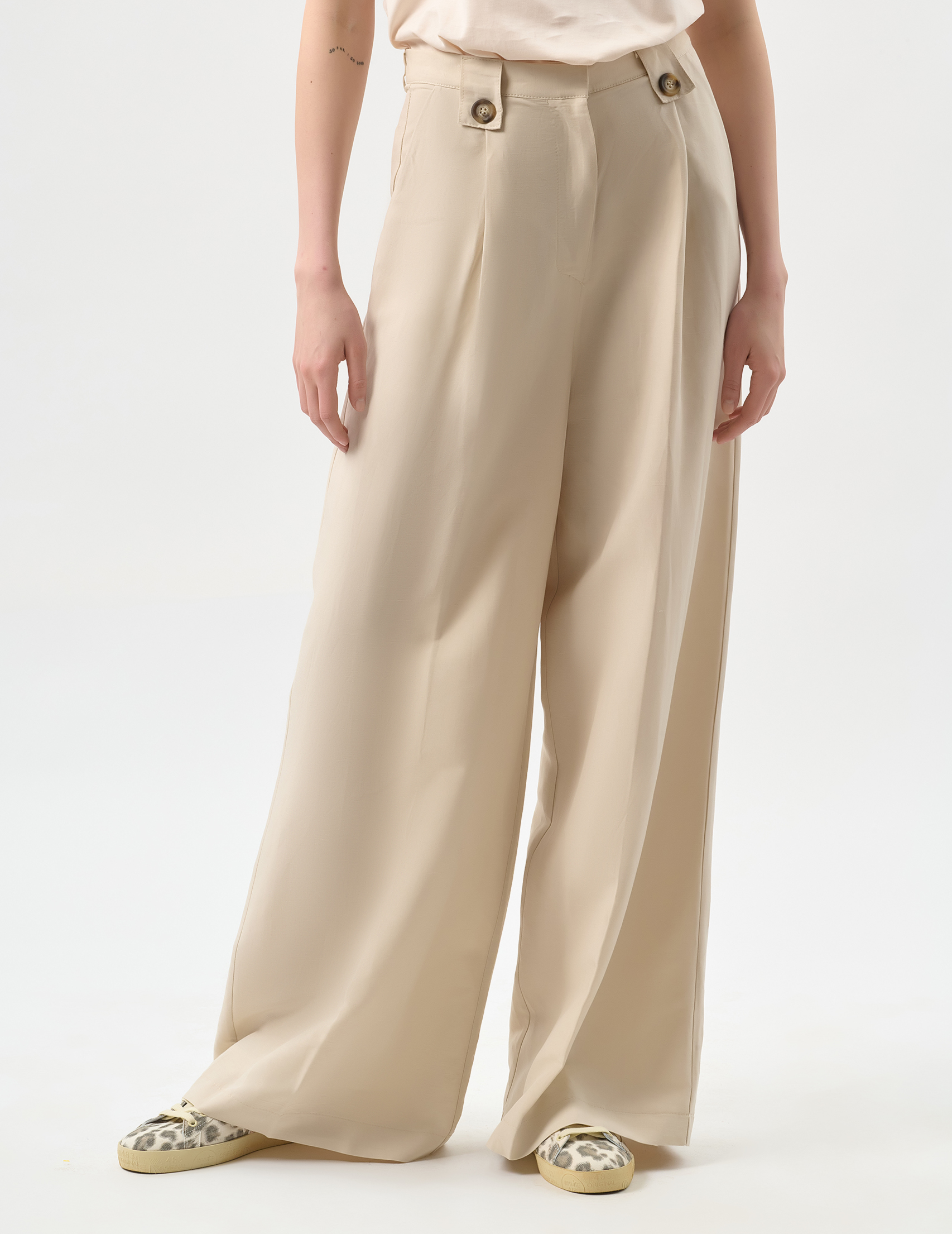 

Брюки, Бежевый;молочный