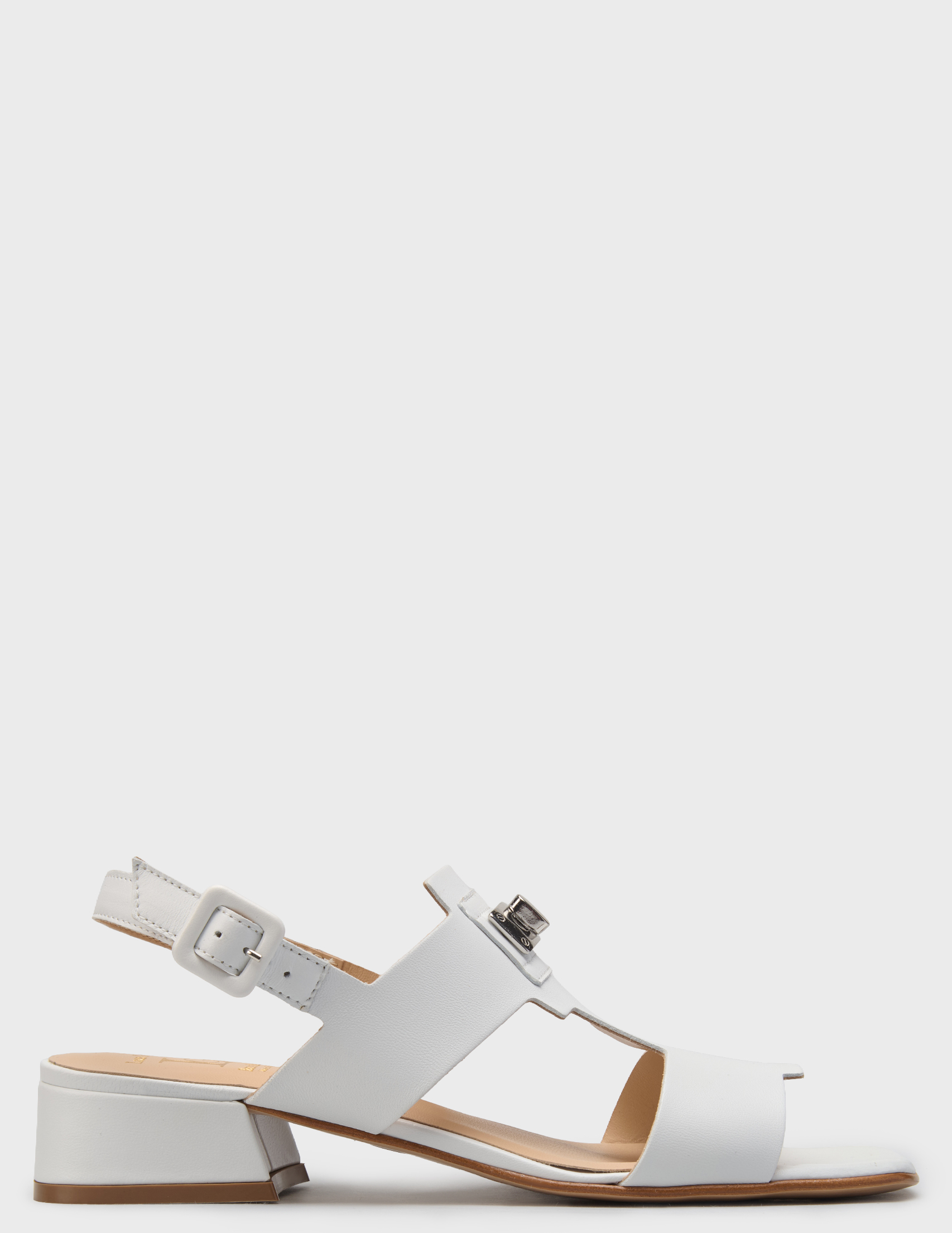 

Босоножки, Белый