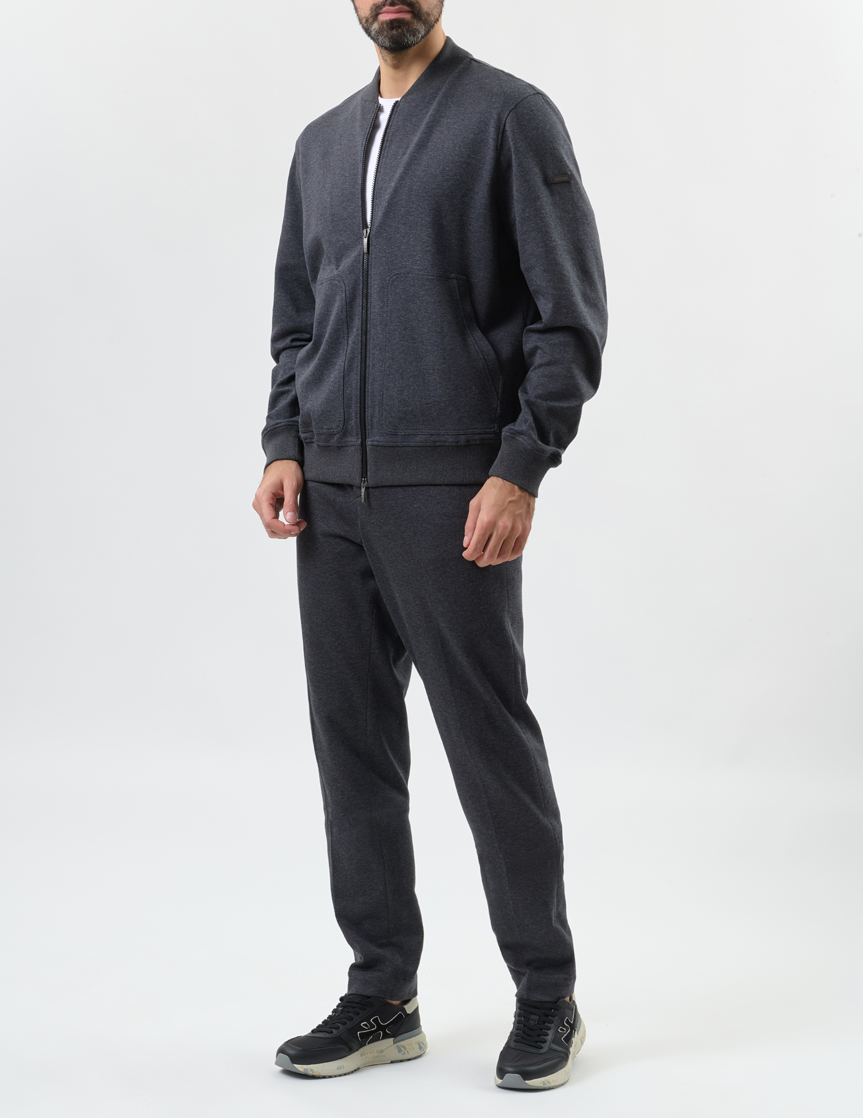 

Спортивный костюм, Серый