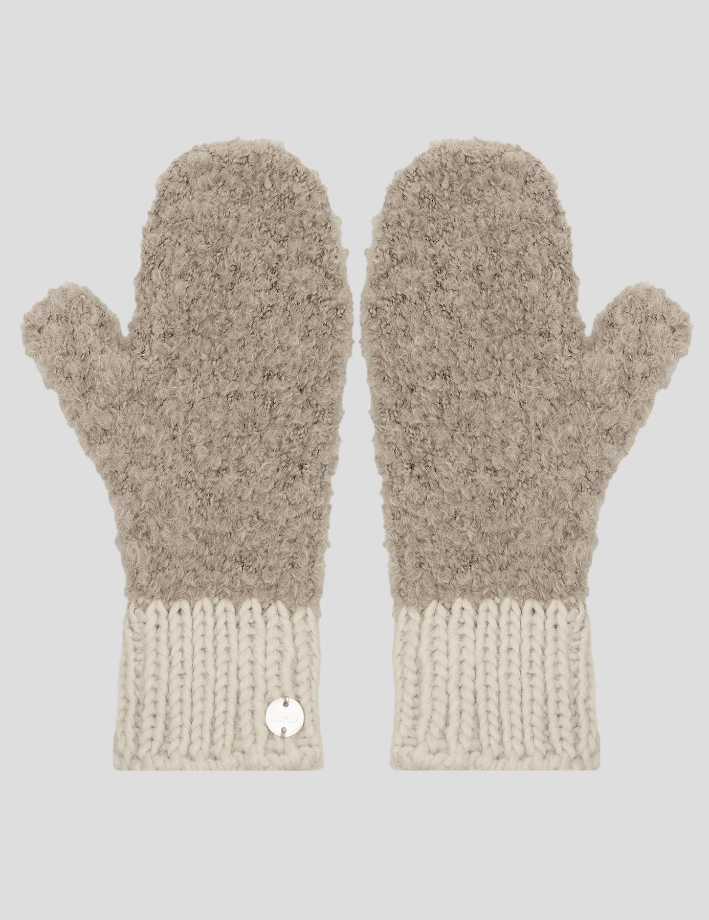 

Рукавицы, Серый