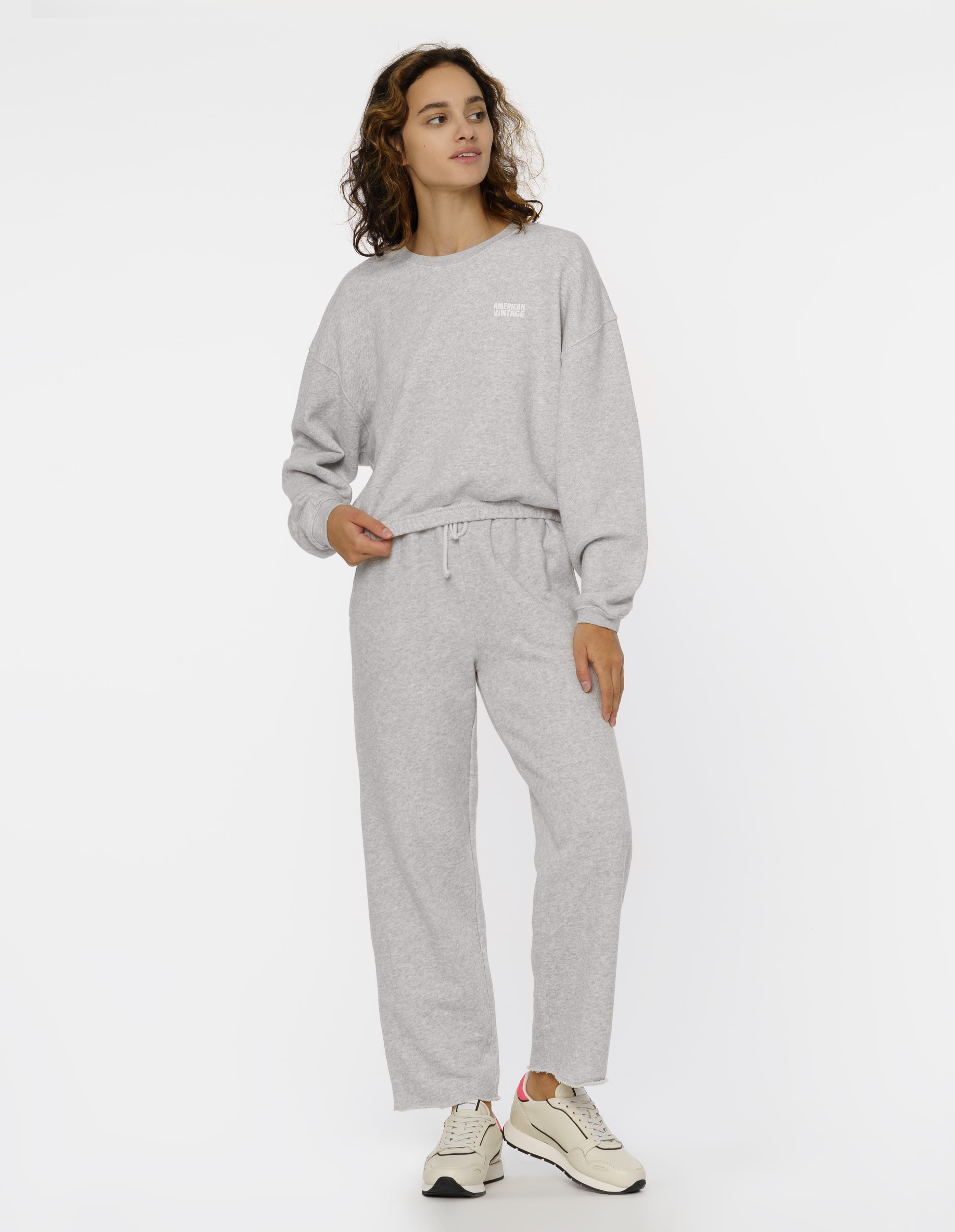 

Джемпер, Серый