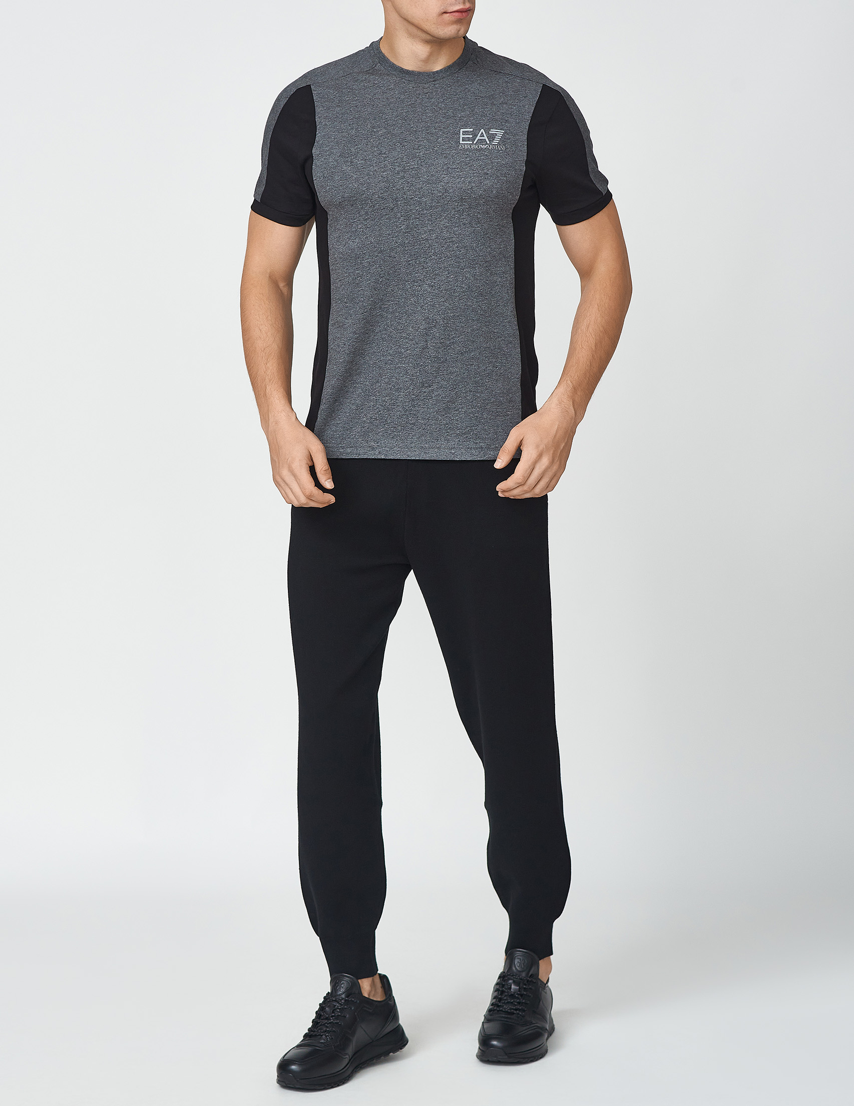 

Футболка, Серый