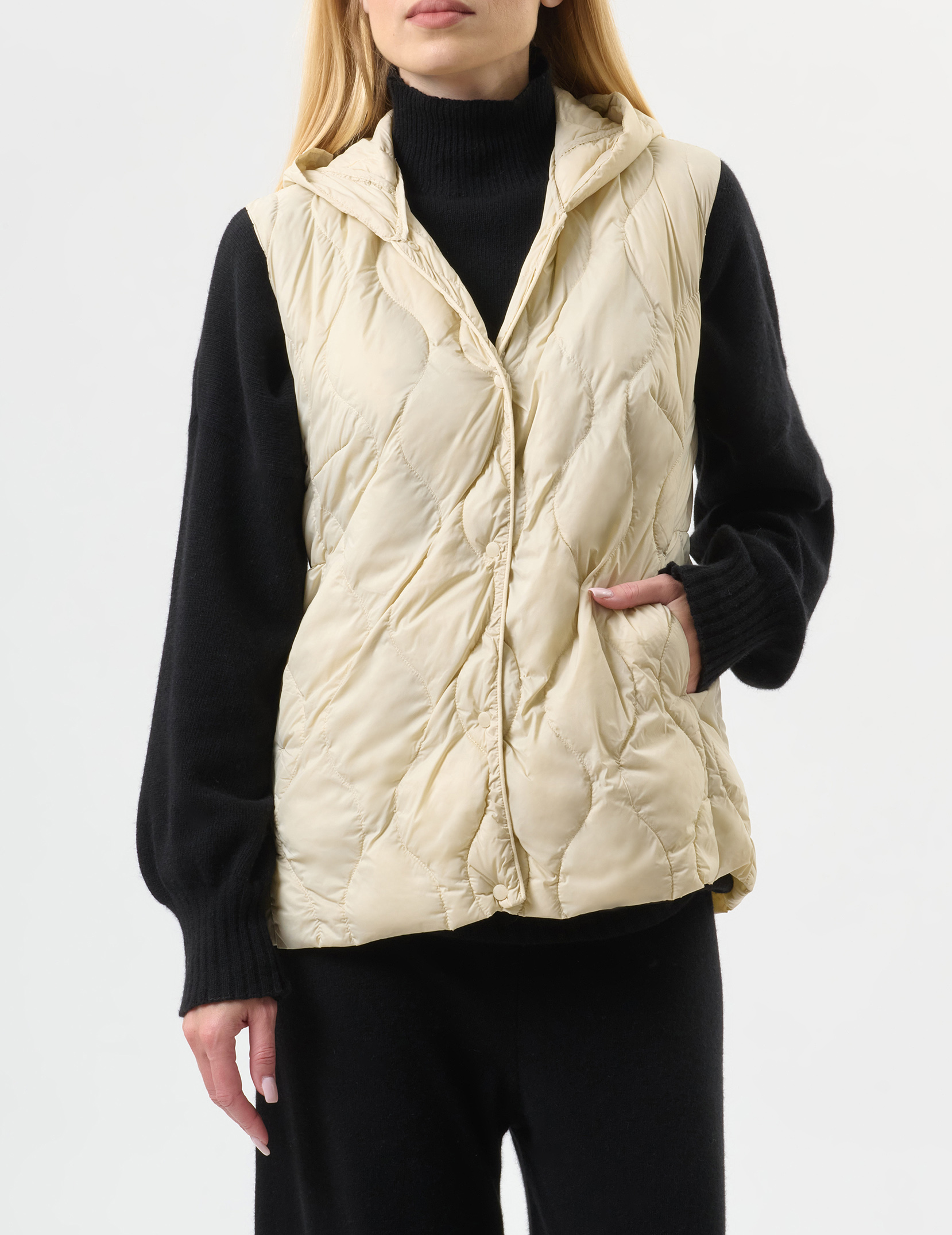 

Жилет, Белый;молочный