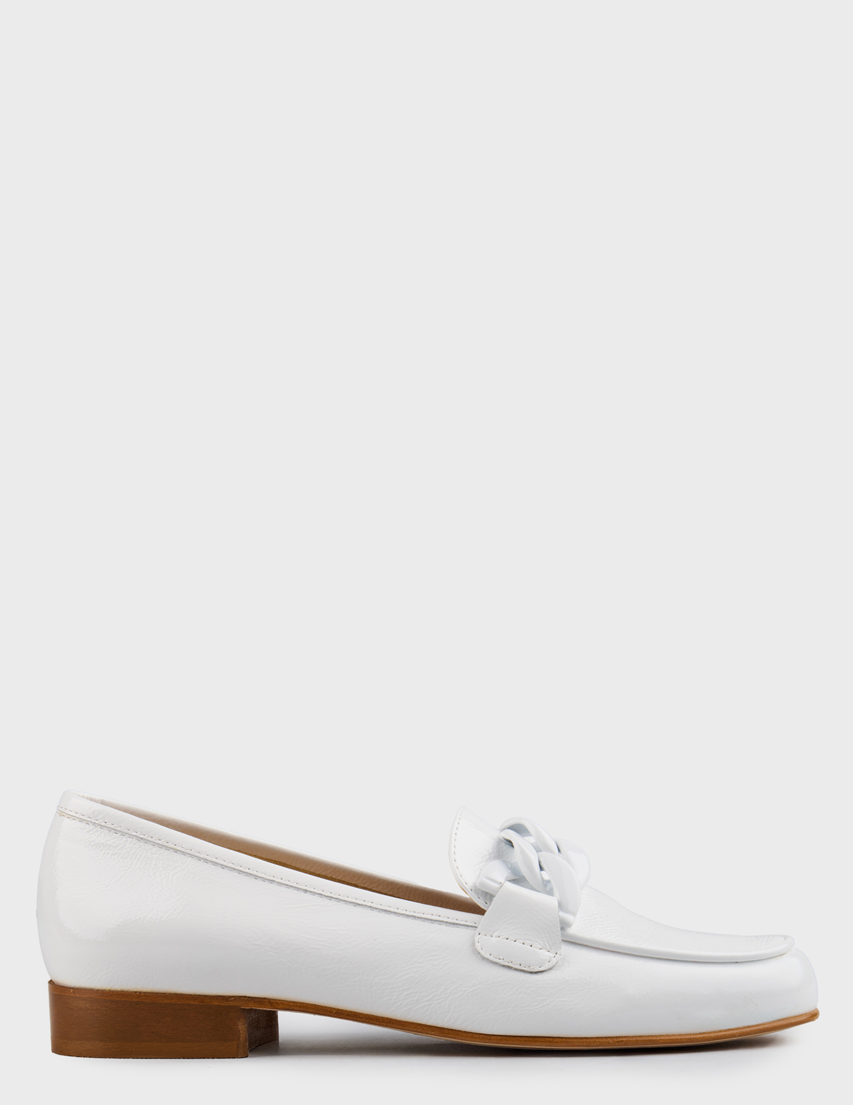 

Лоферы, Белый