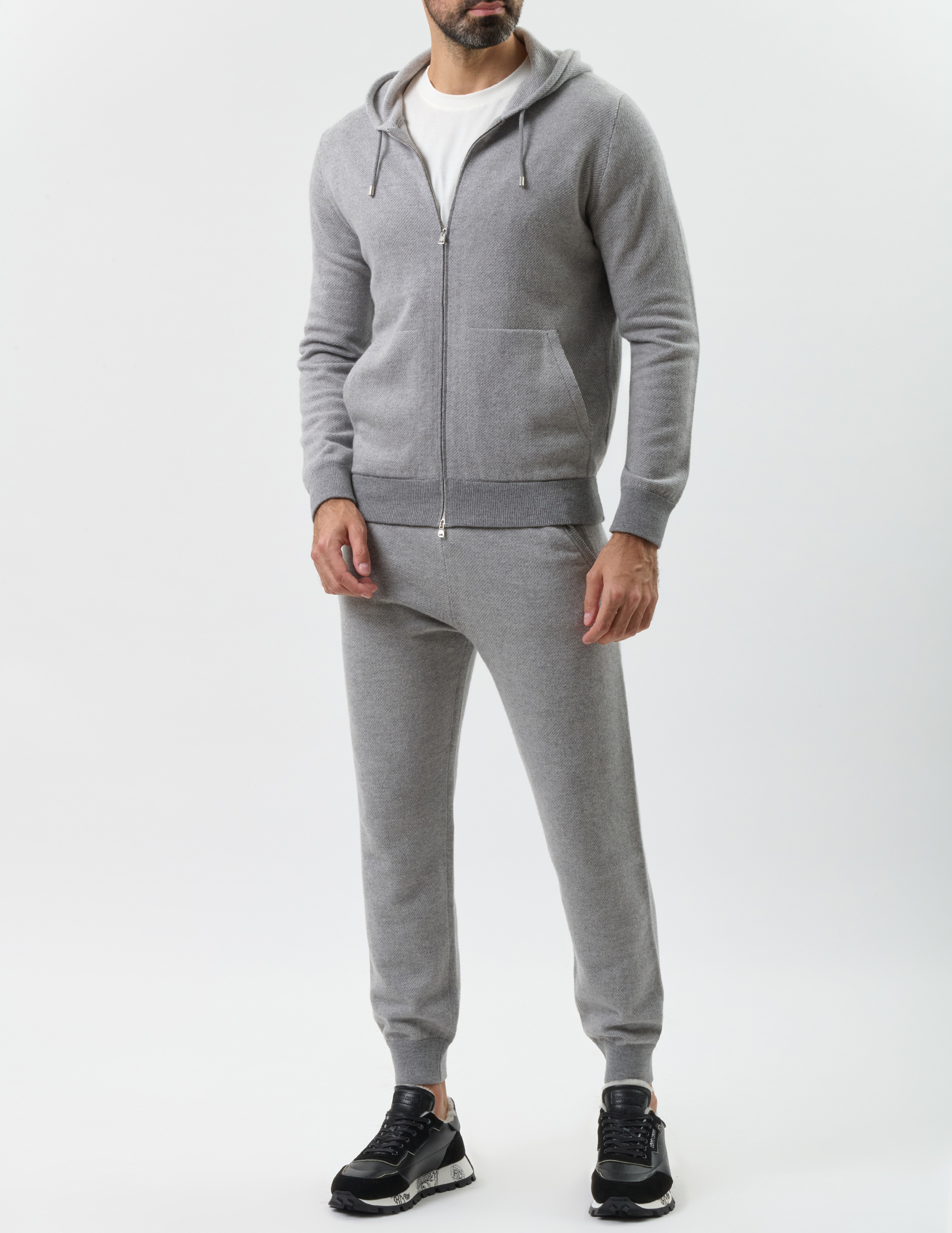 

Спортивный костюм, Серый