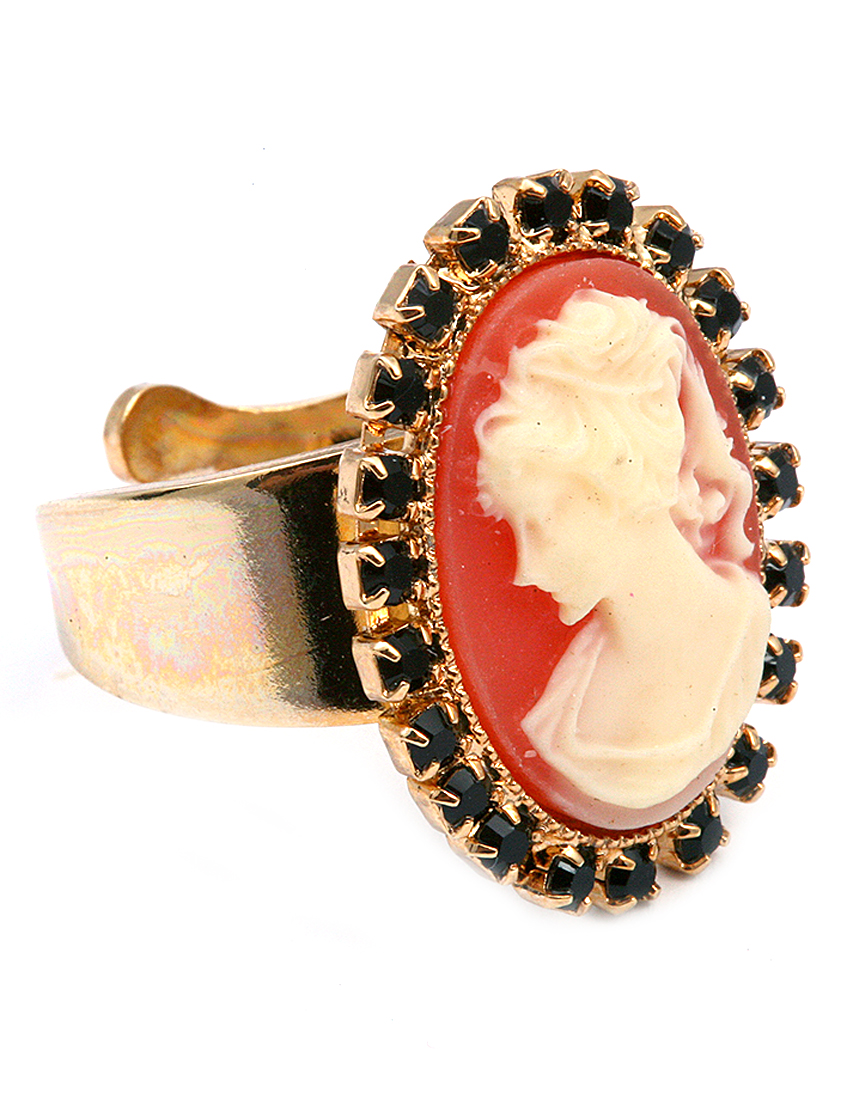 

Кольцо, Красный